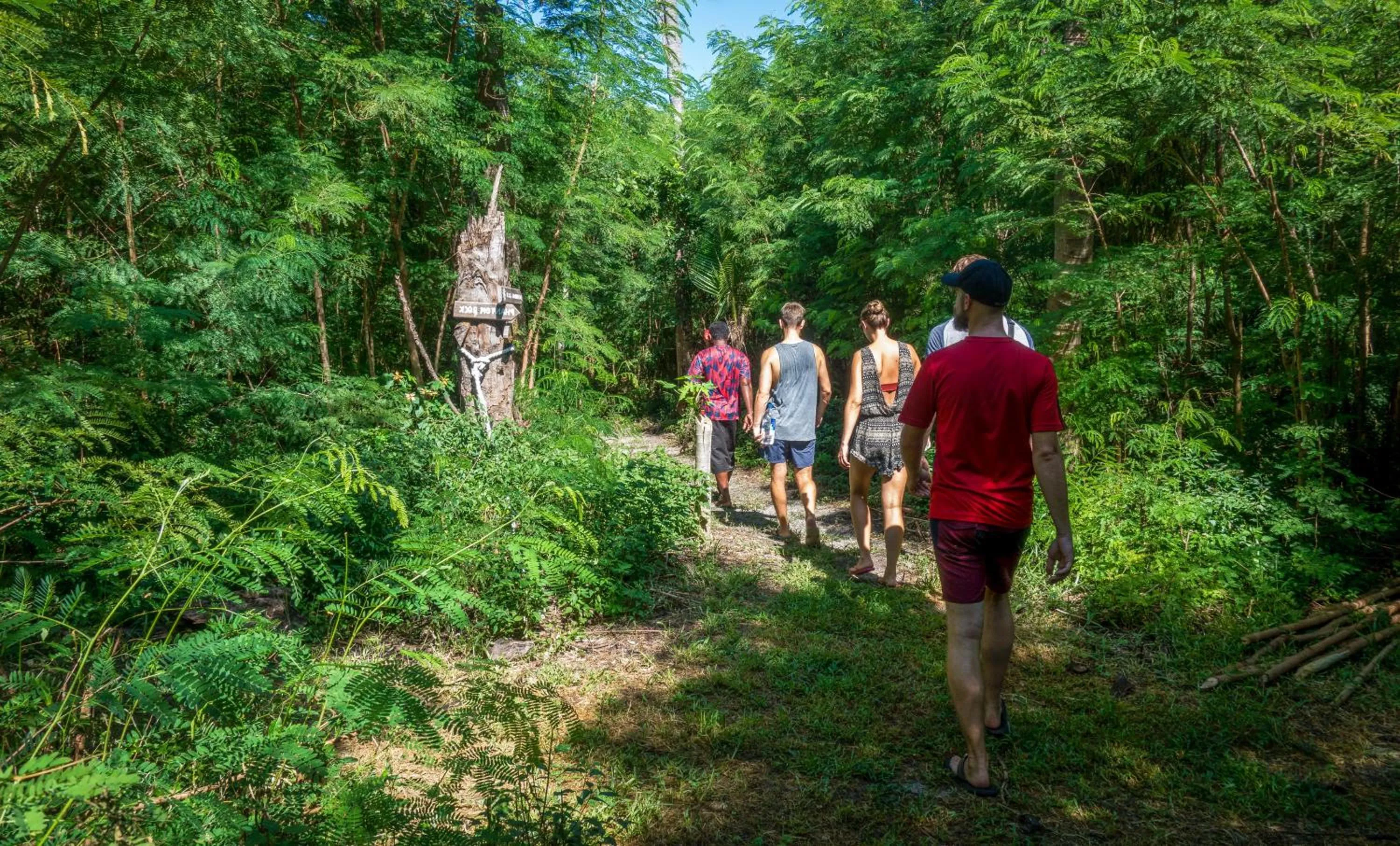 Barefoot Kuata Island Resort