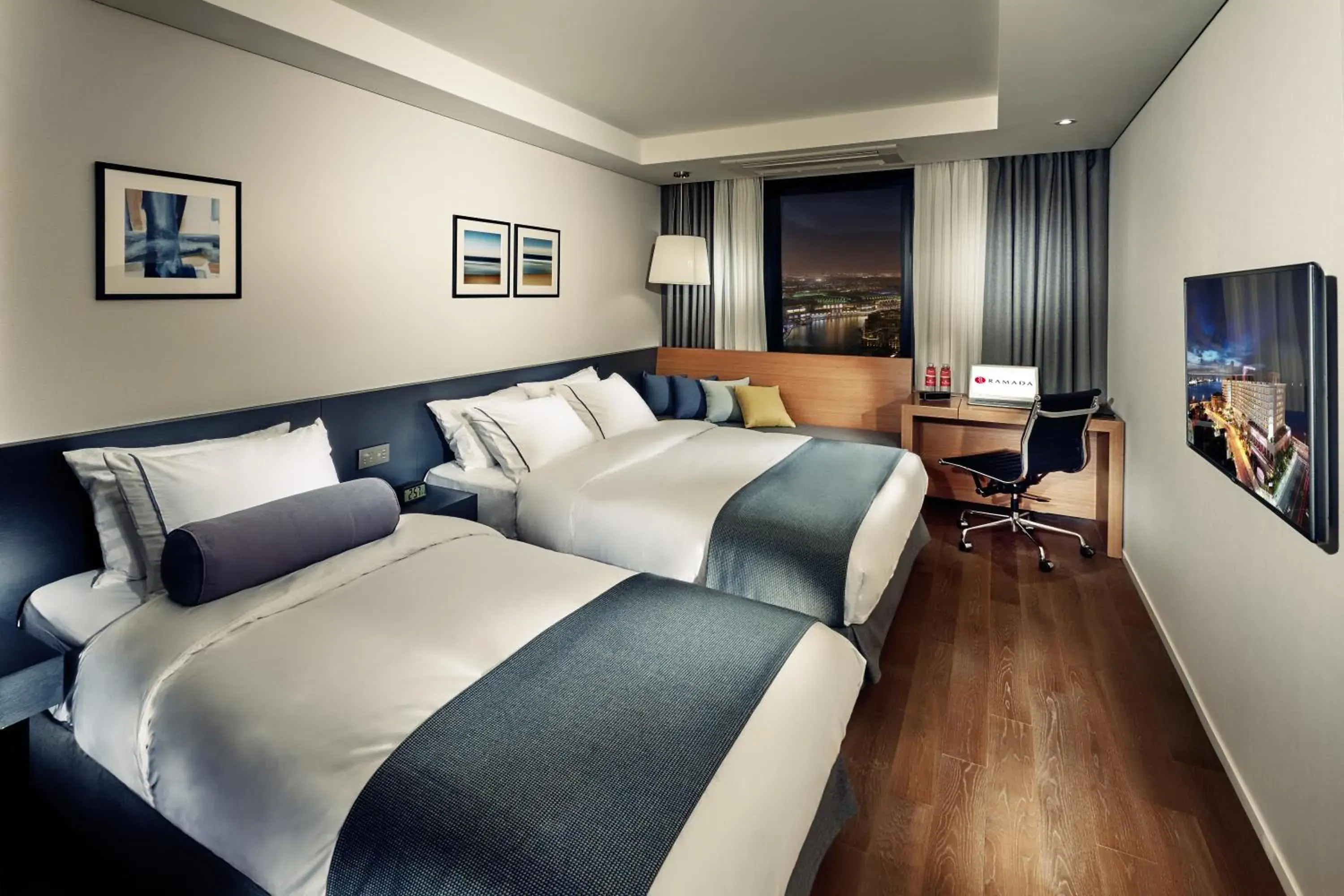 Deluxe Family Room - High Floor in Ramada by Wyndham Gunsan Deluxe Family Room - High Floor in Ramada by Wyndham Gunsan