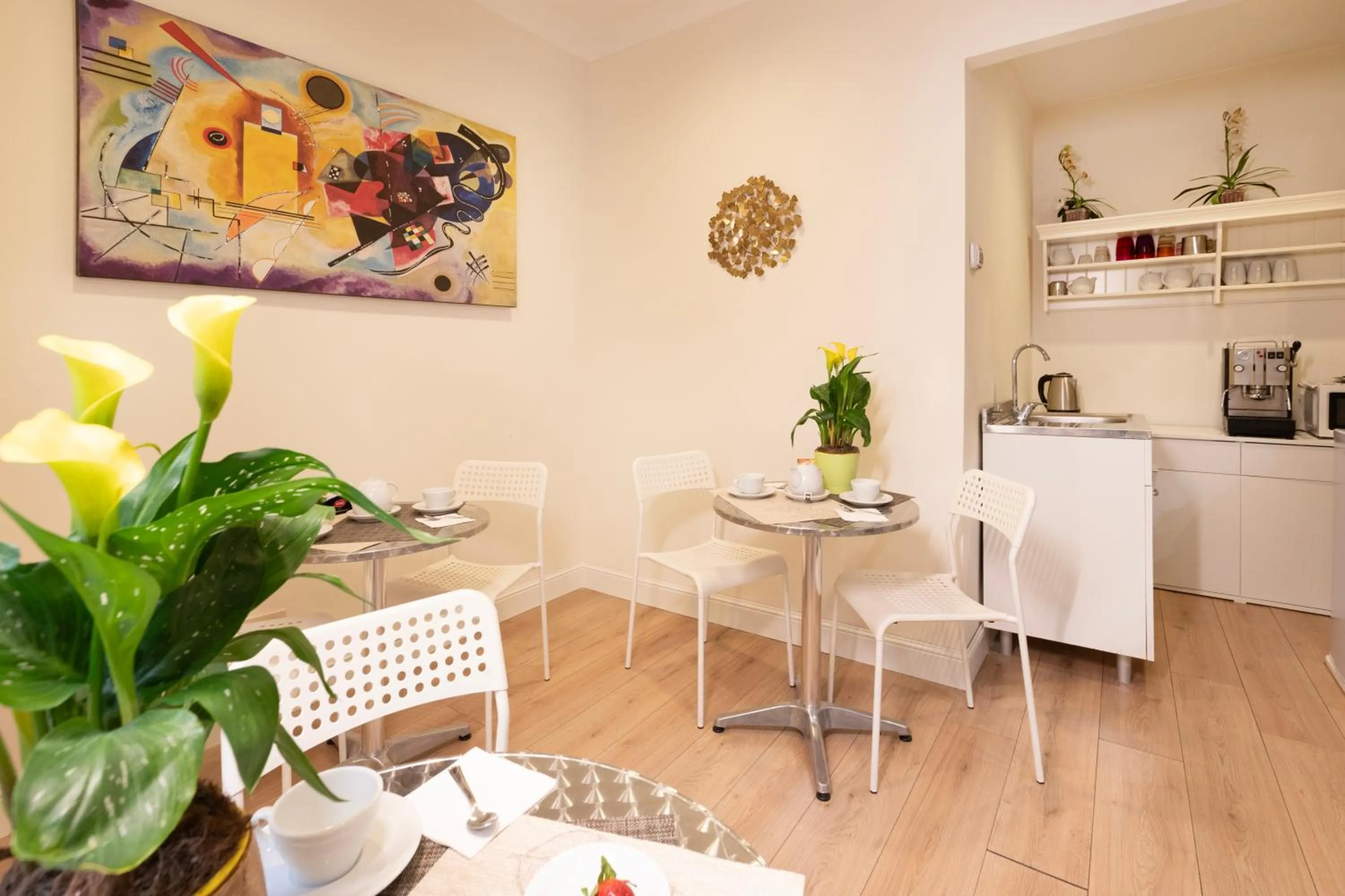 Breakfast in Piccolo Imperiale