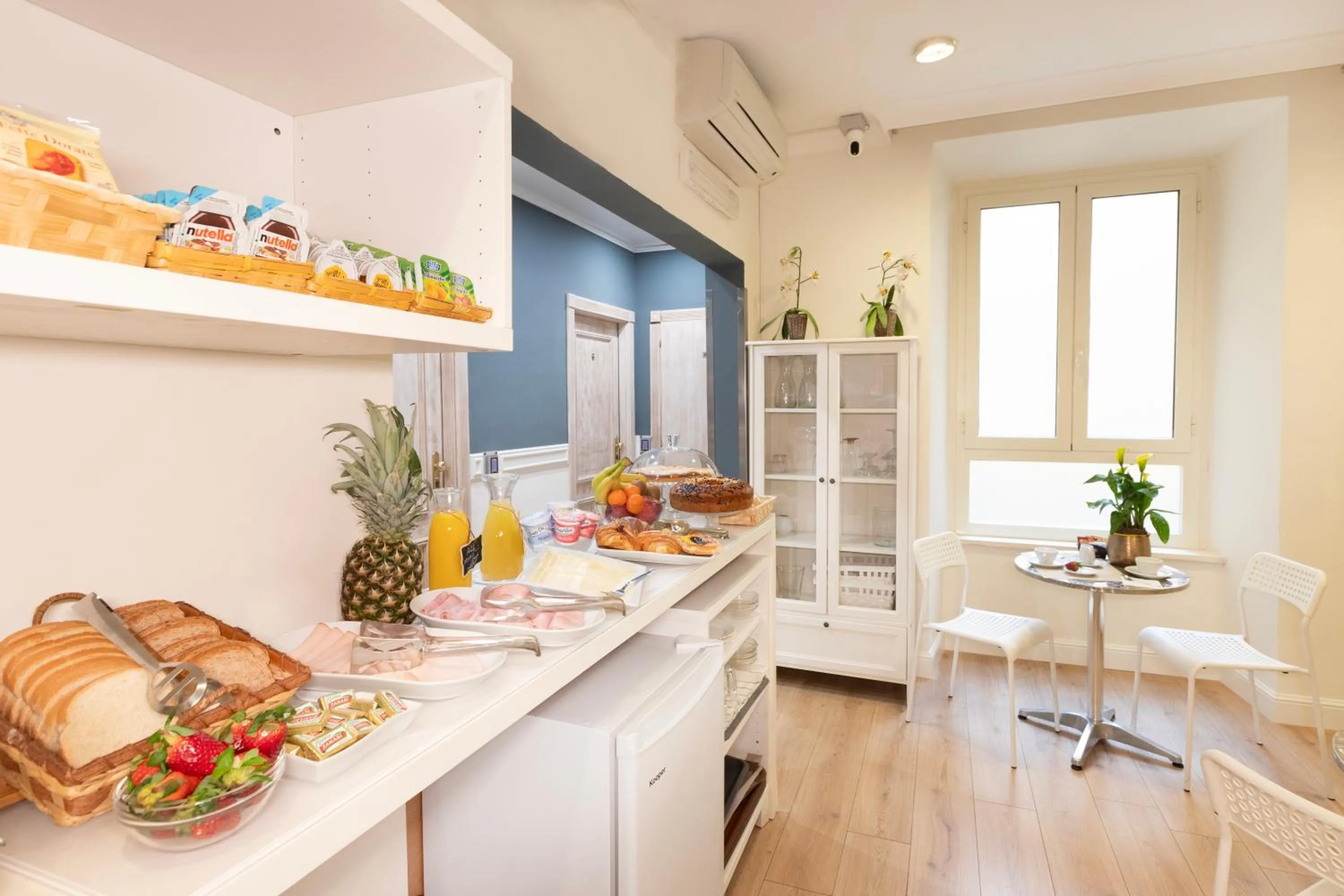 Breakfast in Piccolo Imperiale