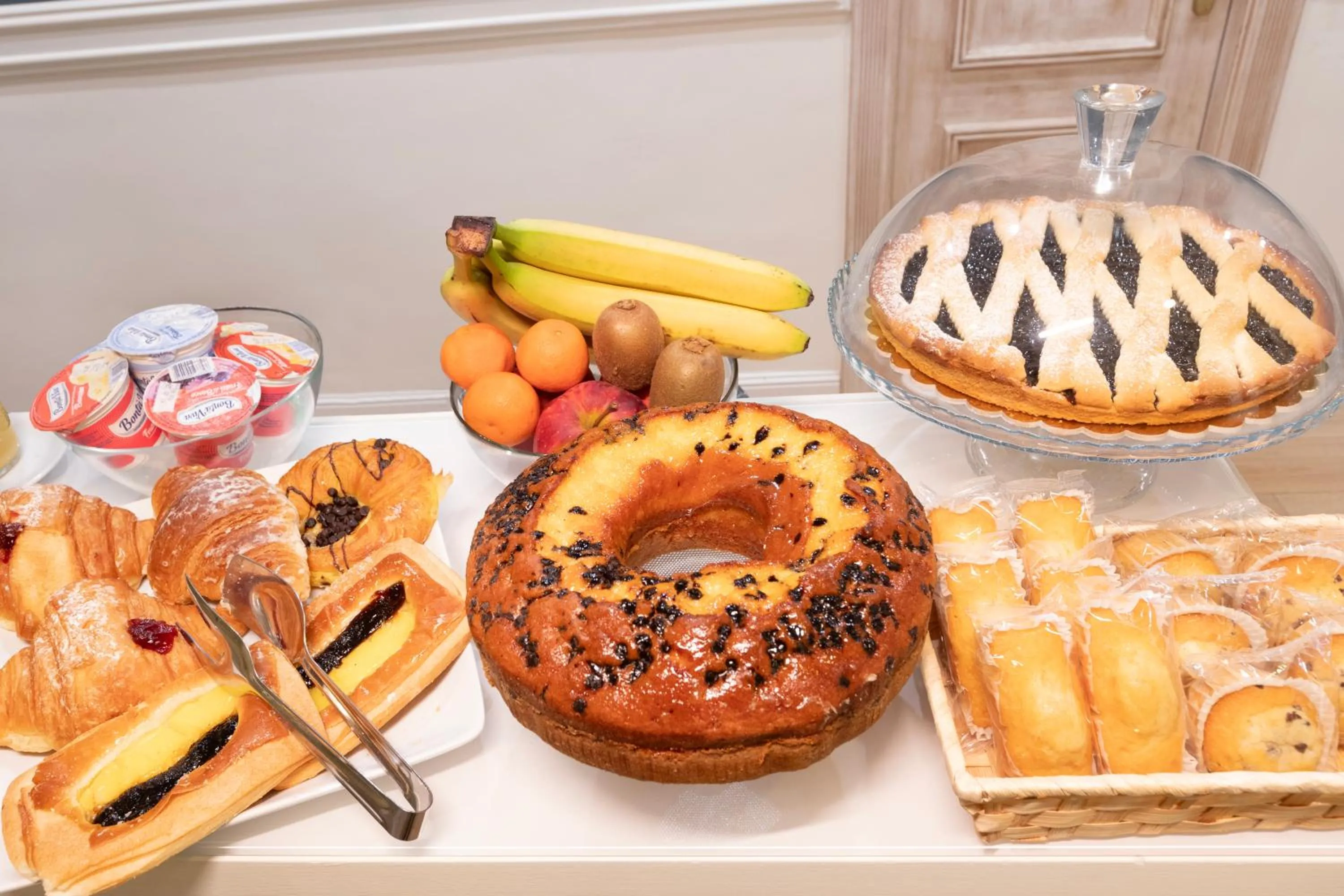 Breakfast in Piccolo Imperiale