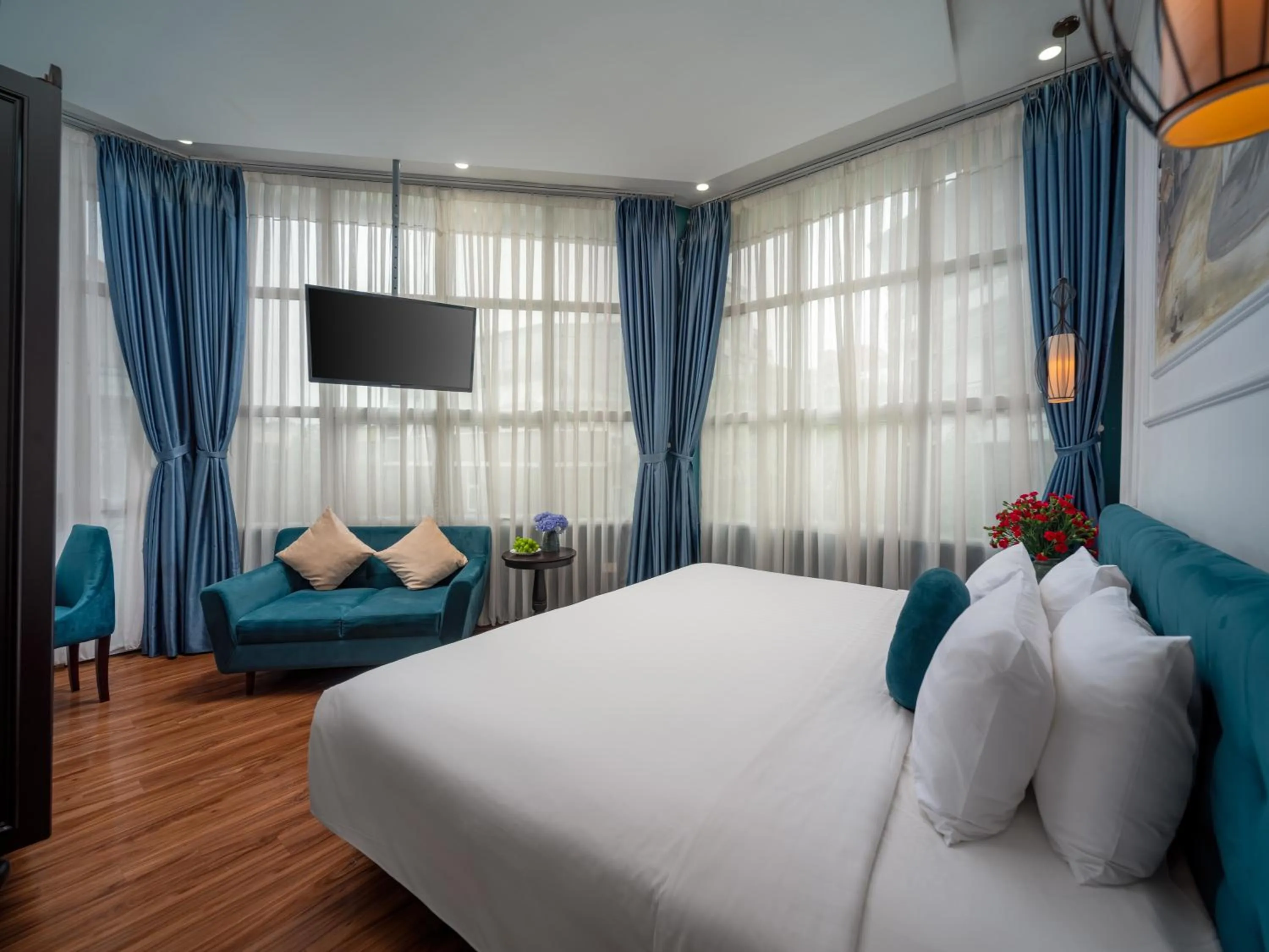 Bed in Hanoi Chic Boutique Hotel