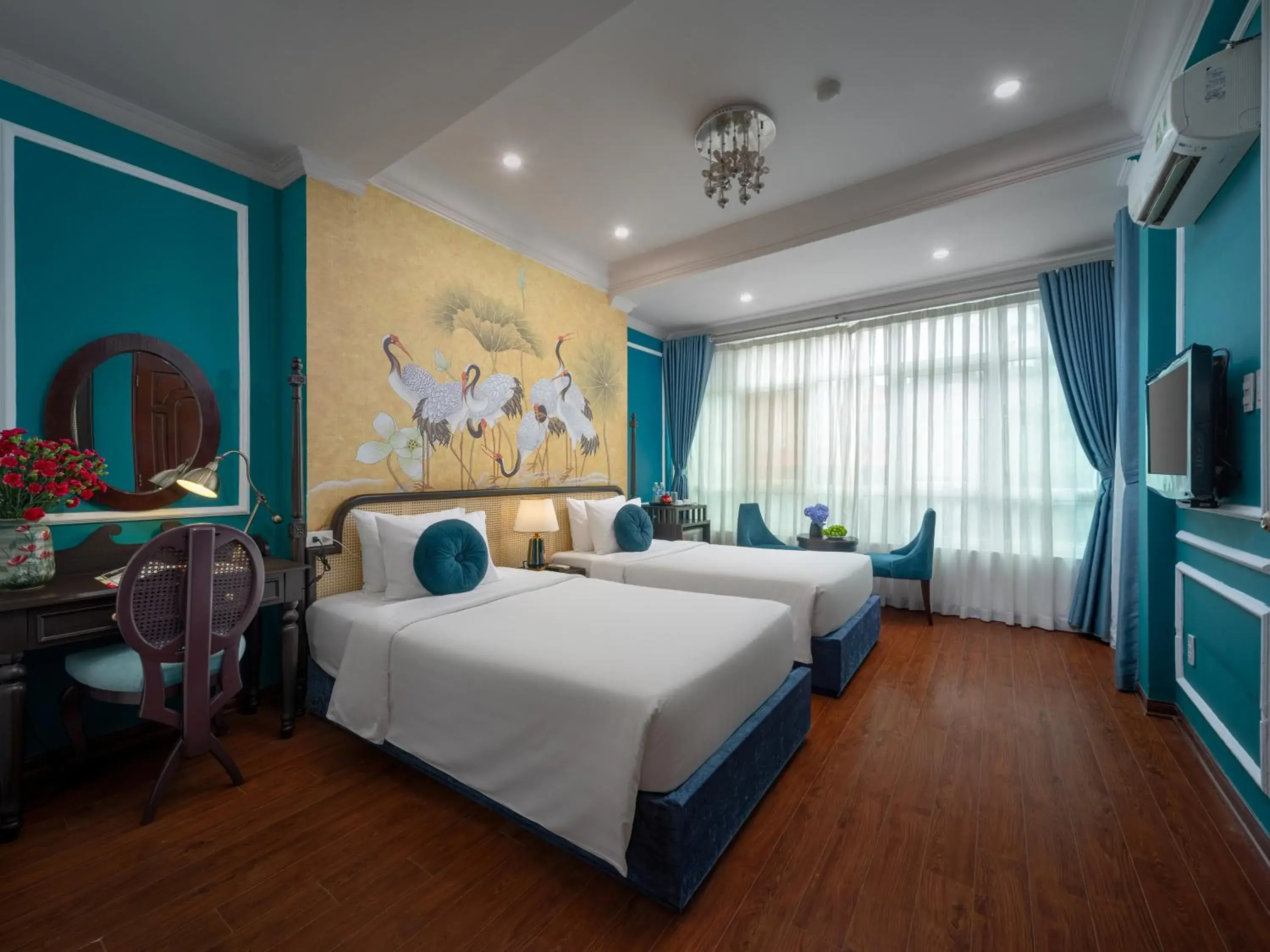 Premium Double or Twin Room with Balcony - single occupancy in Hanoi Chic Boutique Hotel Premium Double or Twin Room with Balcony - single occupancy in Hanoi Chic Boutique Hotel