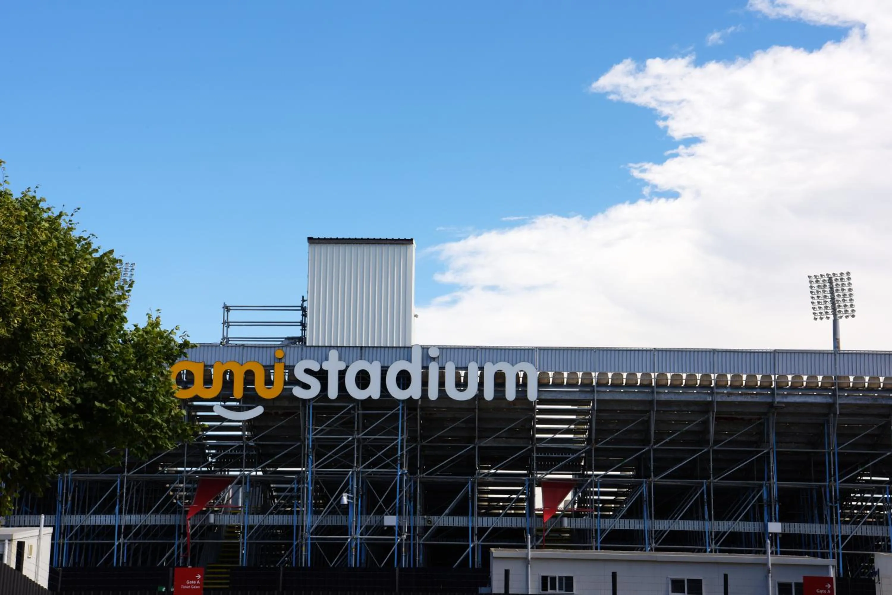 Entertainment in Addington Stadium Motel