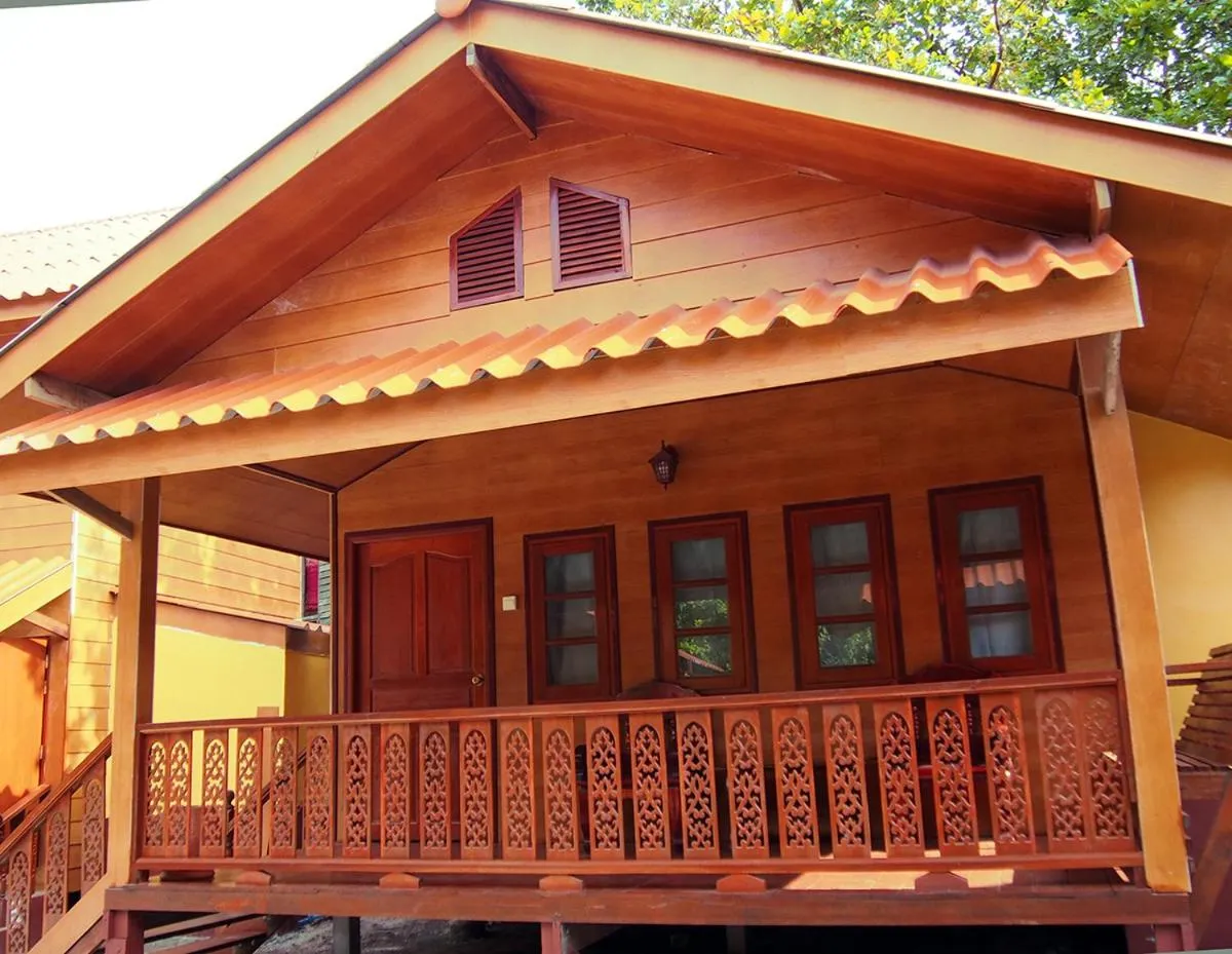 Coco Beach Bungalows