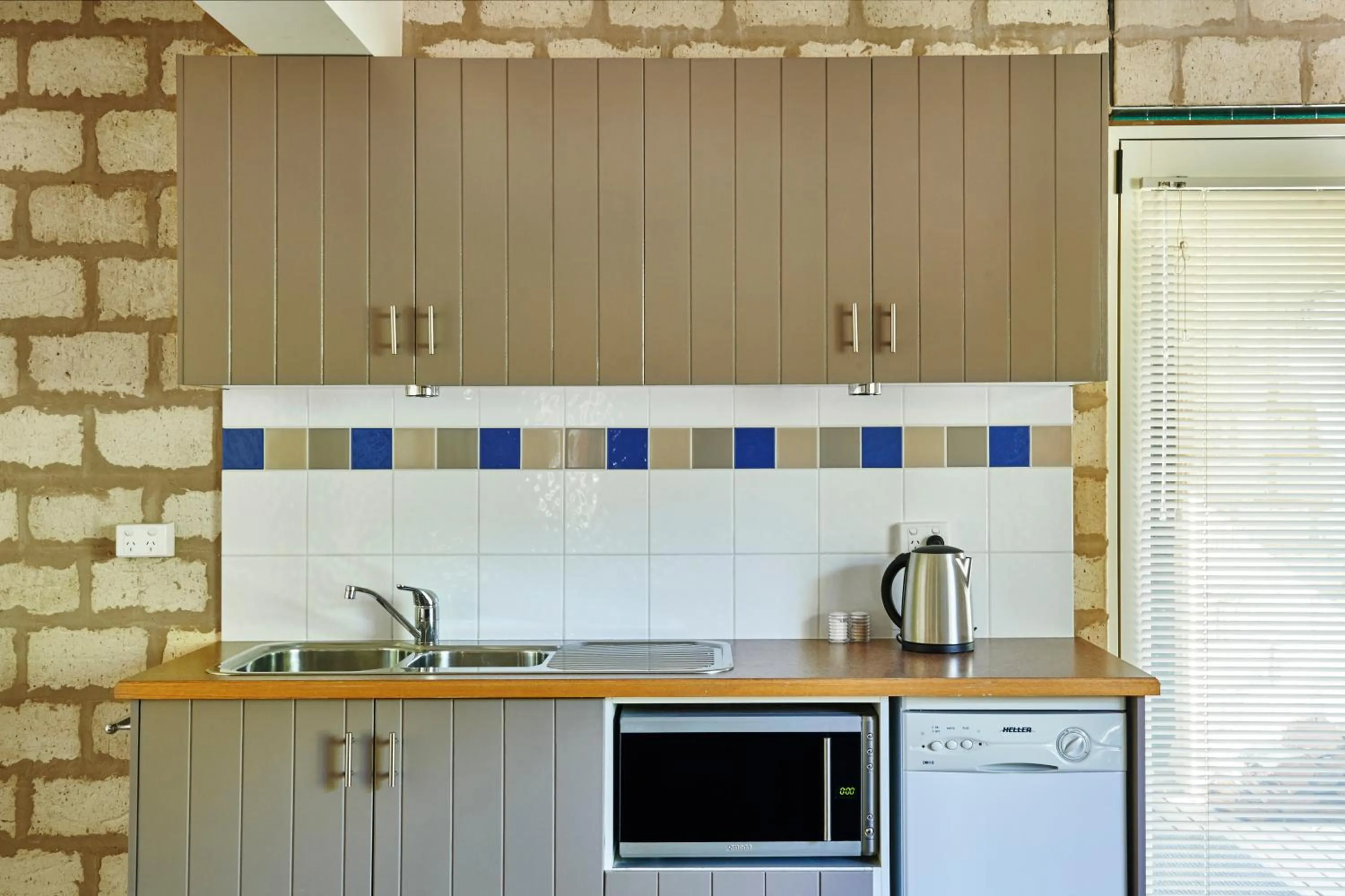 Kitchen or kitchenette in Seahaven Village