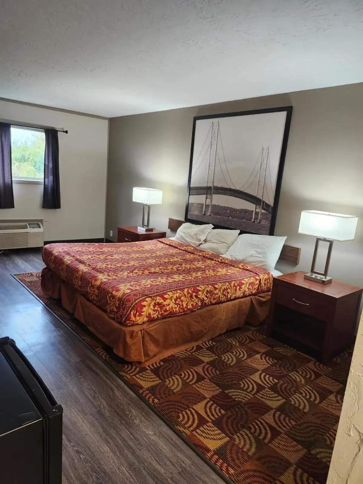 Single Room with Private Bathroom - single occupancy in Airport Inn Flint Airport Single Room with Private Bathroom - single occupancy in Airport Inn Flint Airport