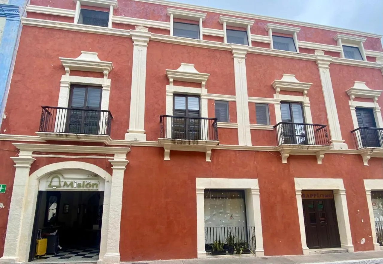 Facade/entrance in Hotel Misión Campeche