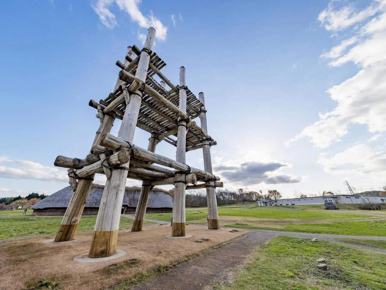 Nearby landmark in APA Hotel Aomori Eki Kenchodori