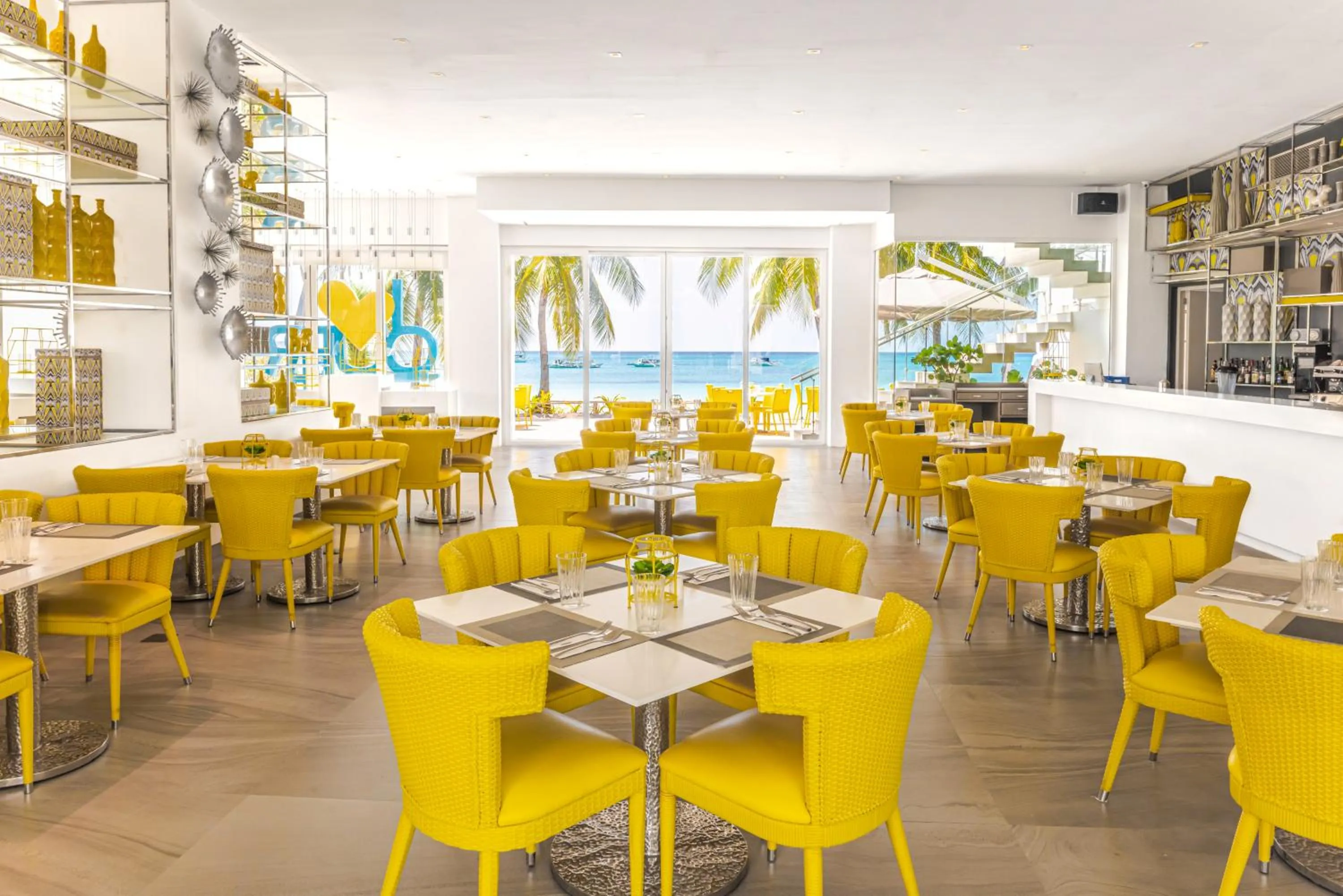 Restaurant/places to eat in Astoria Current