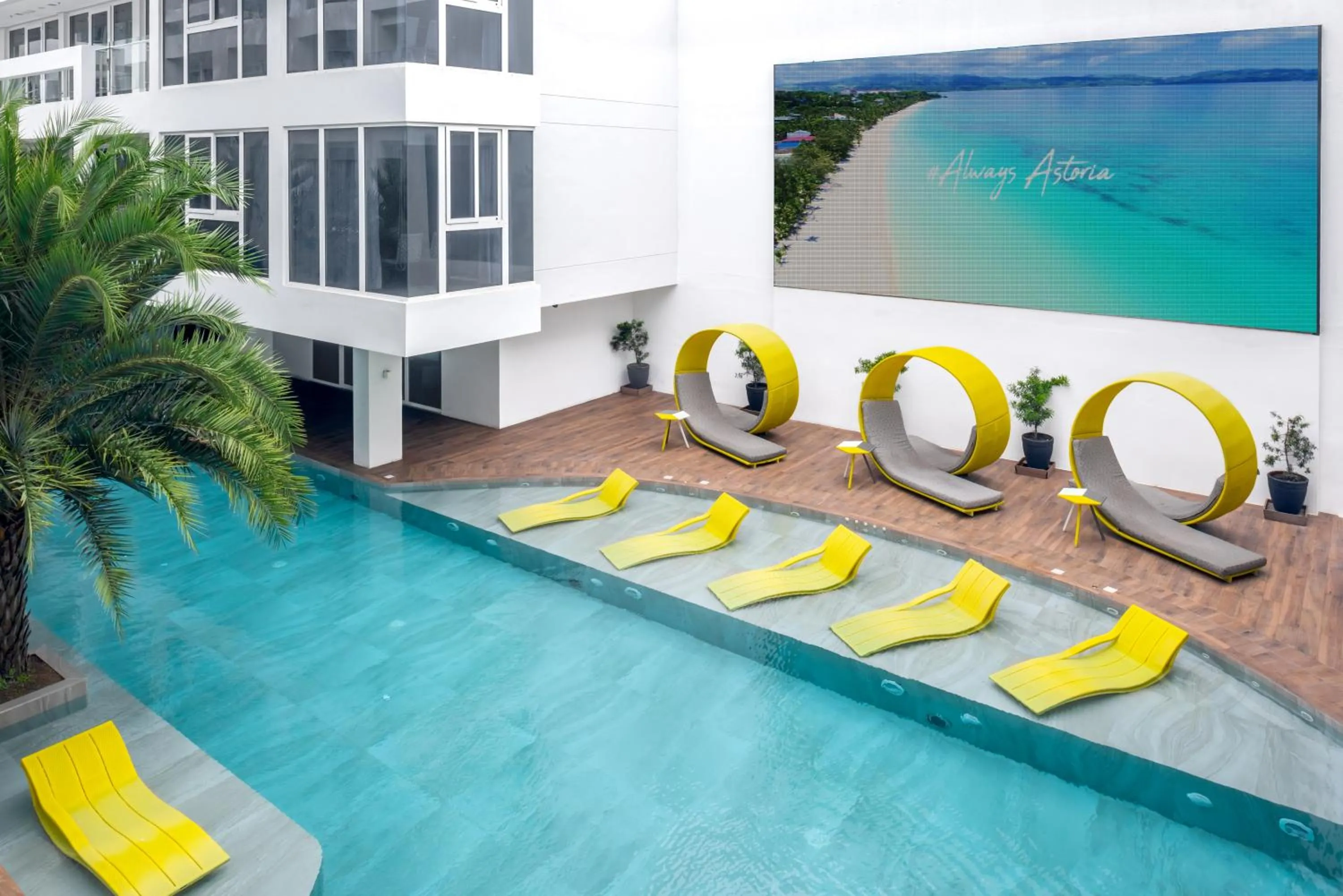 Property building in Astoria Current