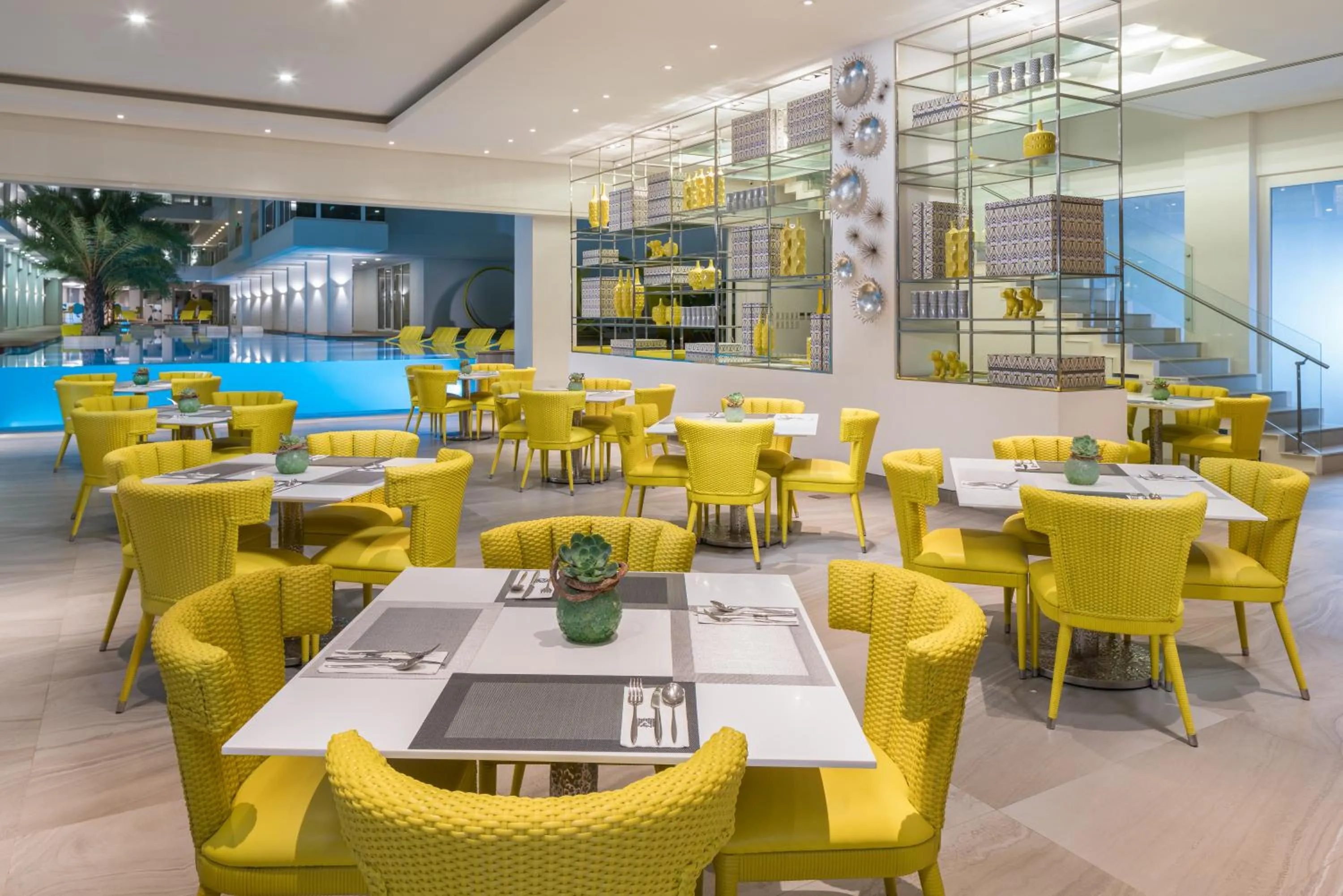 Restaurant/places to eat in Astoria Current