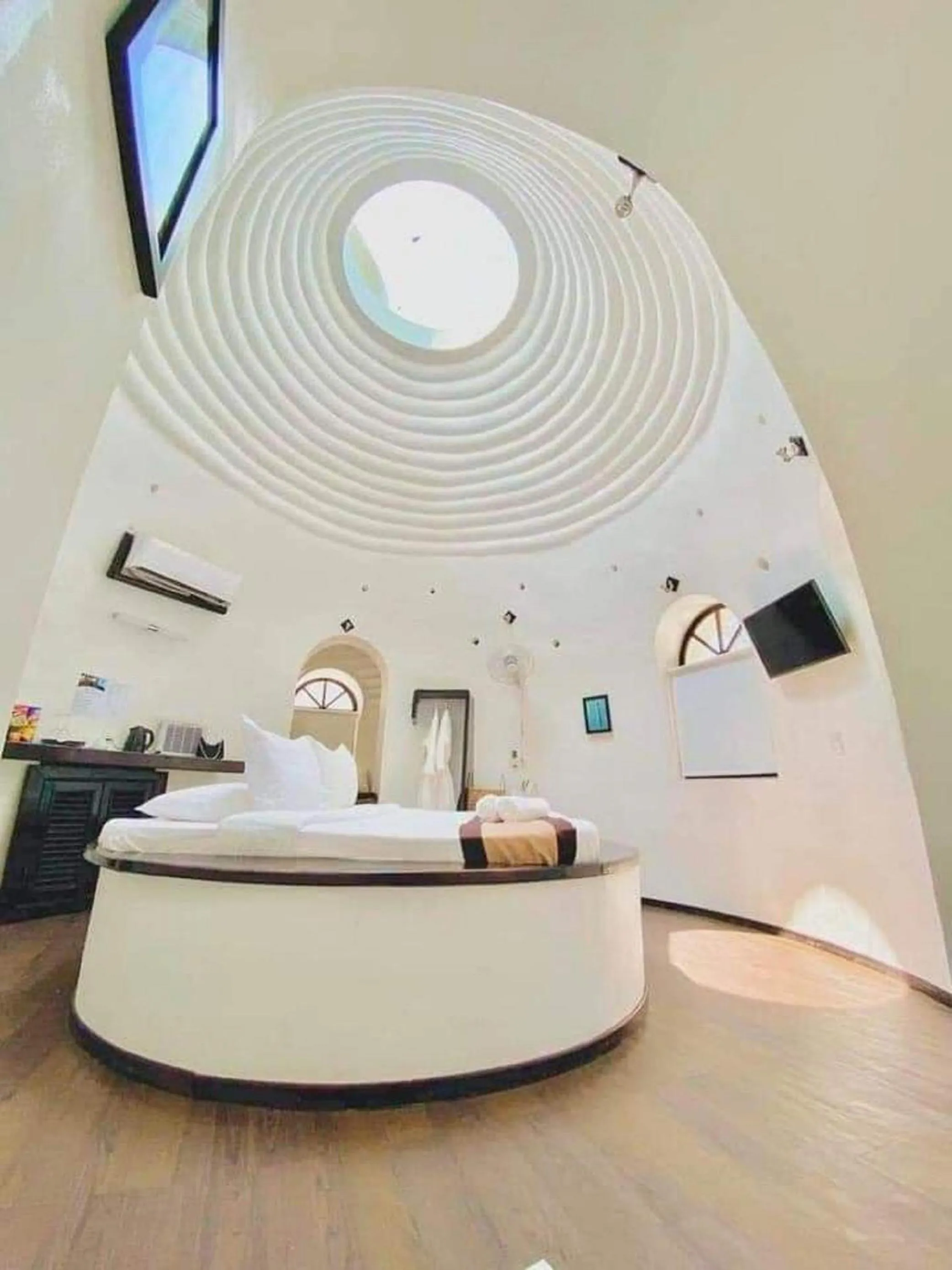 Photo of the whole room in Moonlight Resort