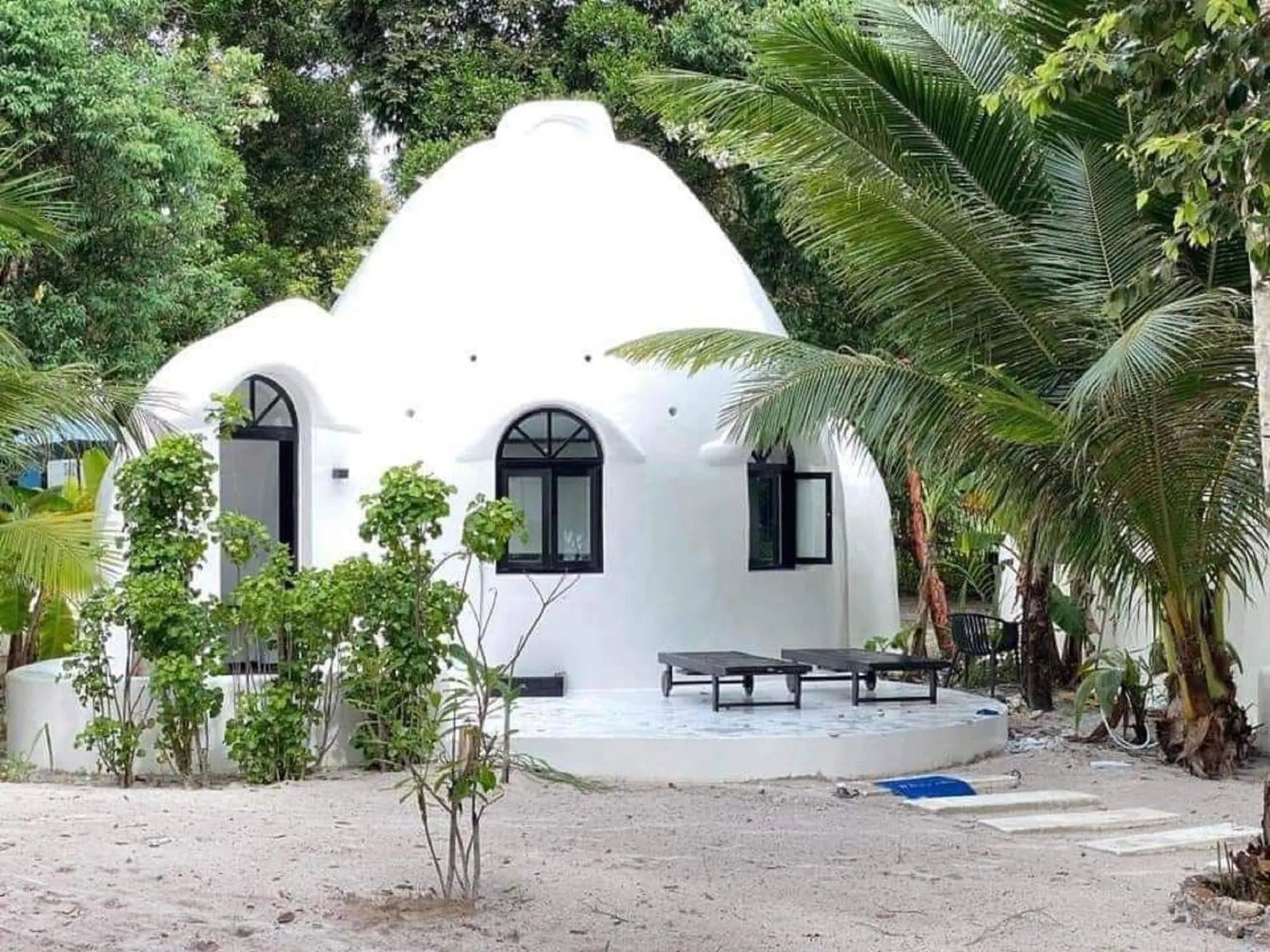 Property building in Moonlight Resort