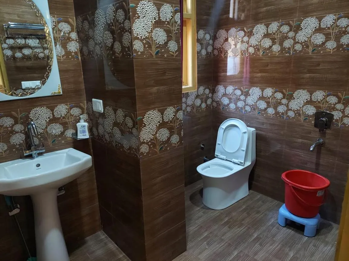 The Mountain Paradise