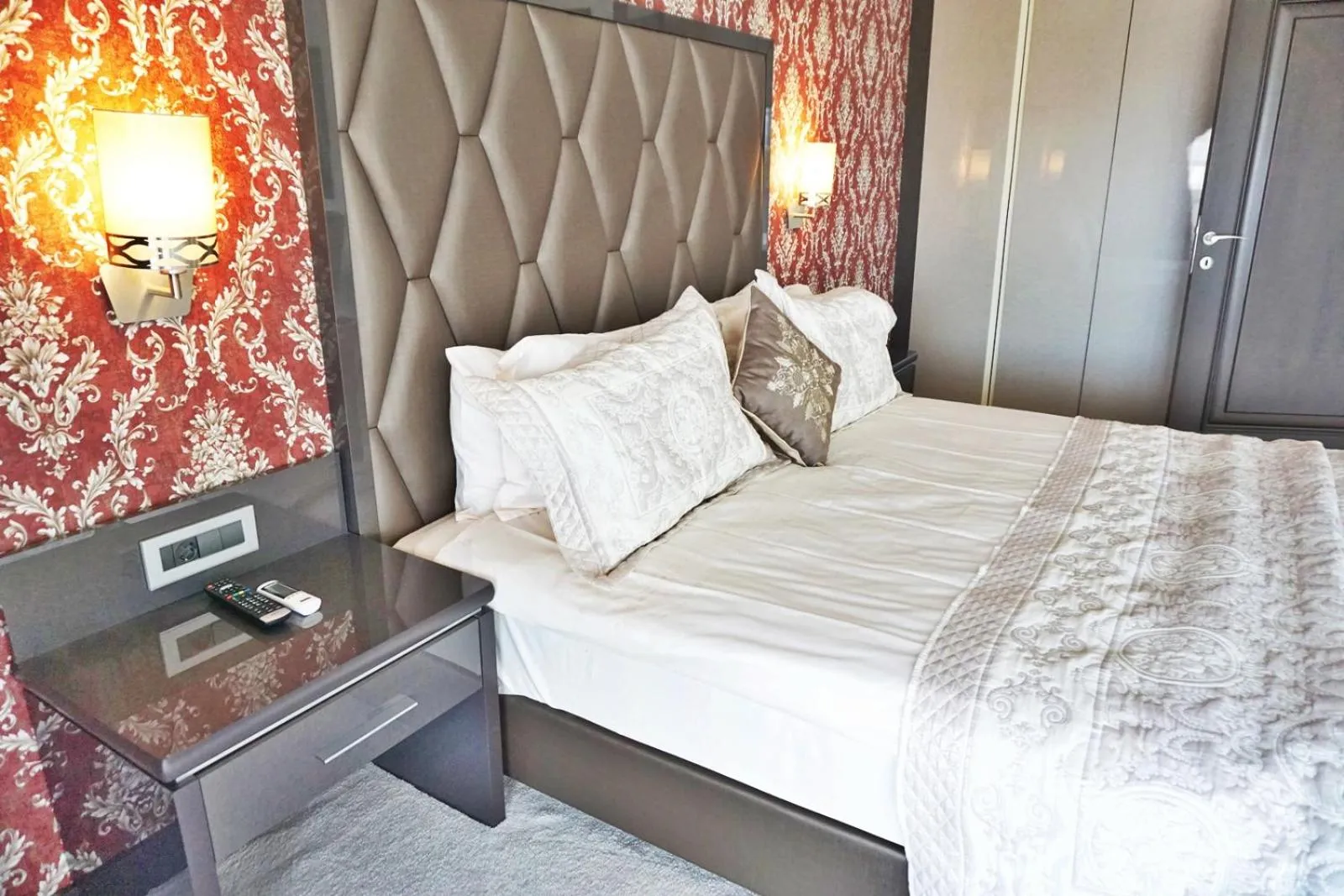 Bedroom, Bed in Svalinn Hotel