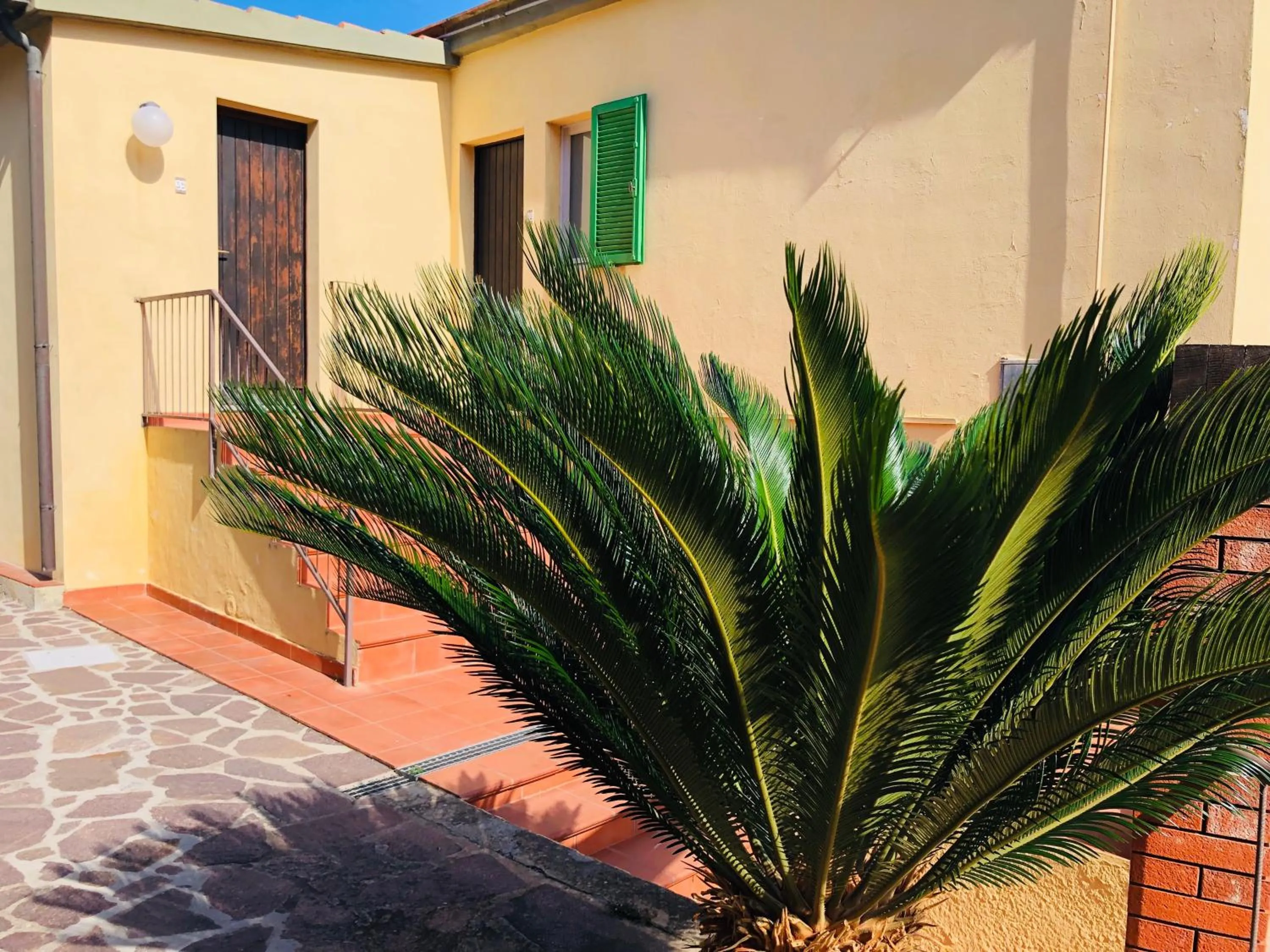 Facade/entrance in Residence La Valdana