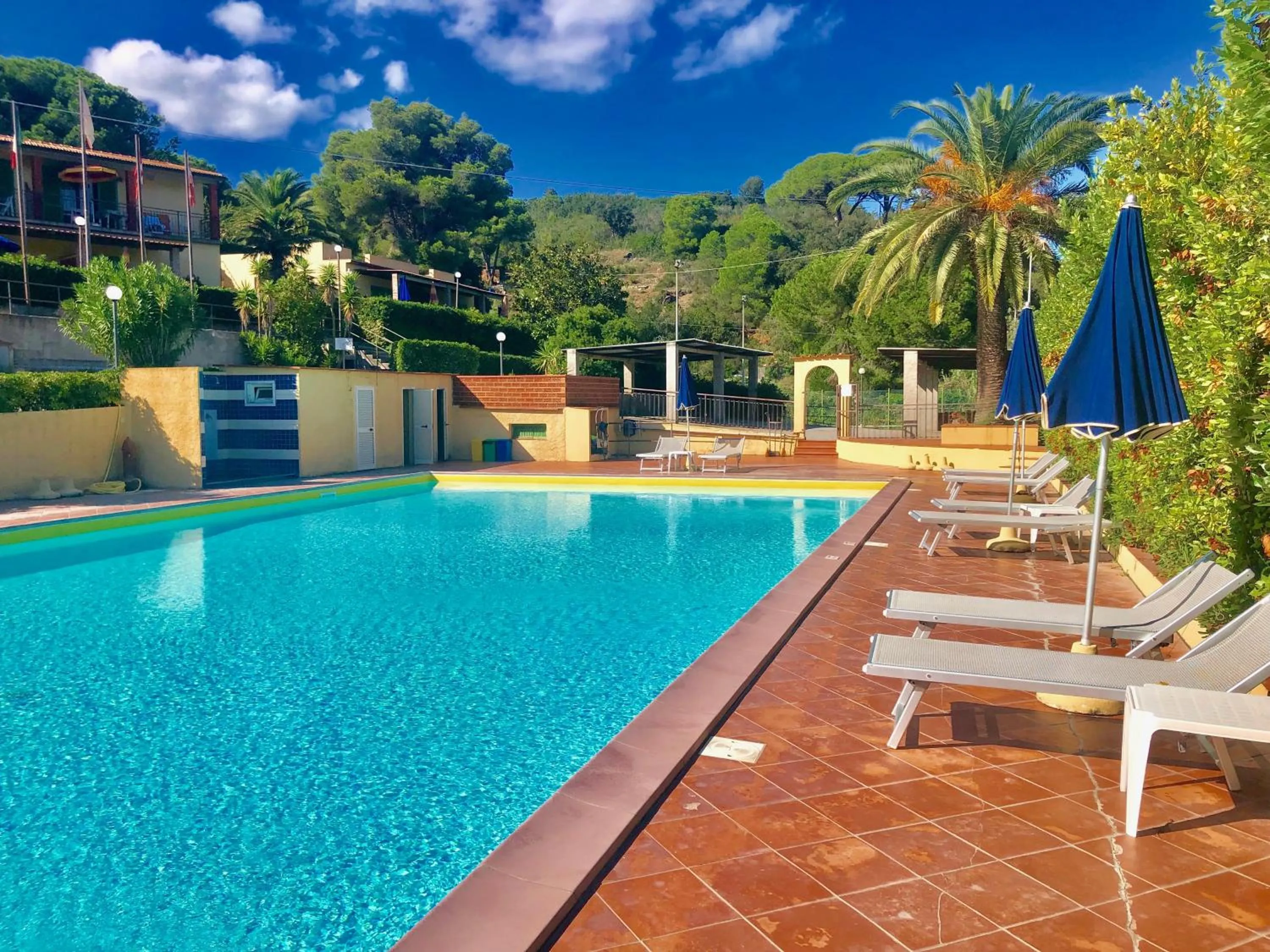 Swimming pool in Residence La Valdana