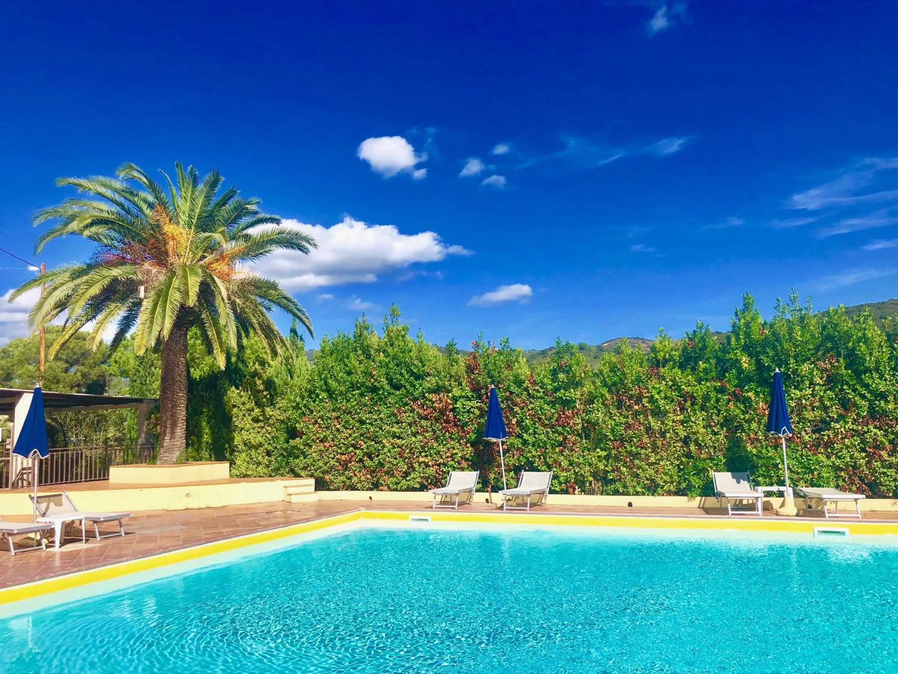 Swimming pool in Residence La Valdana