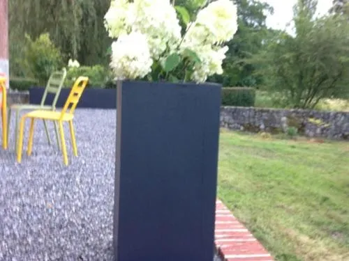 Property building in Maison d'Eclaibes