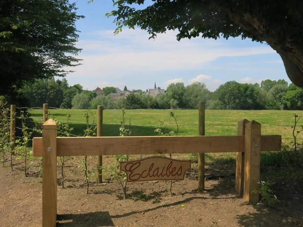 Property building in Maison d'Eclaibes