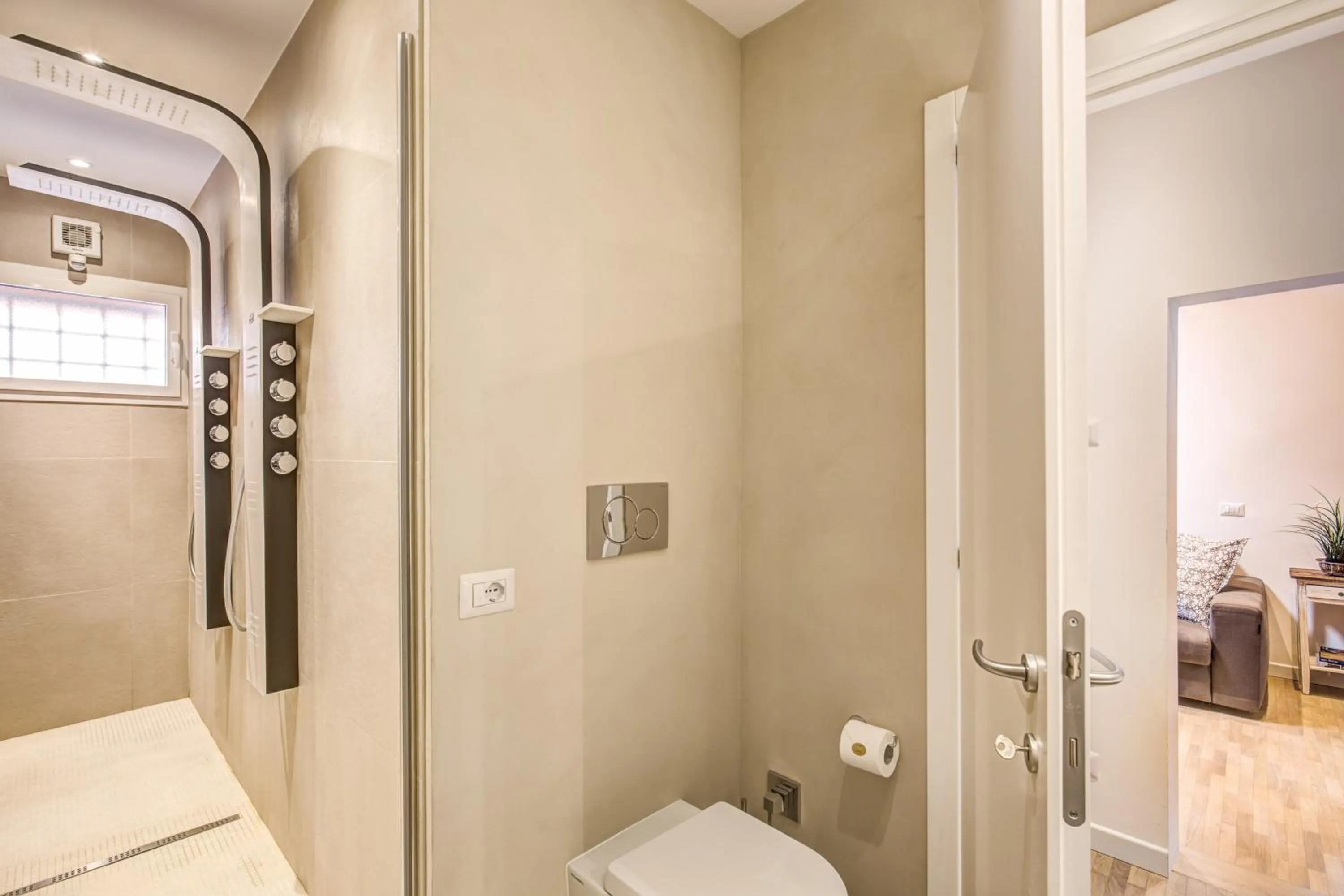 Shower in Orange Suites