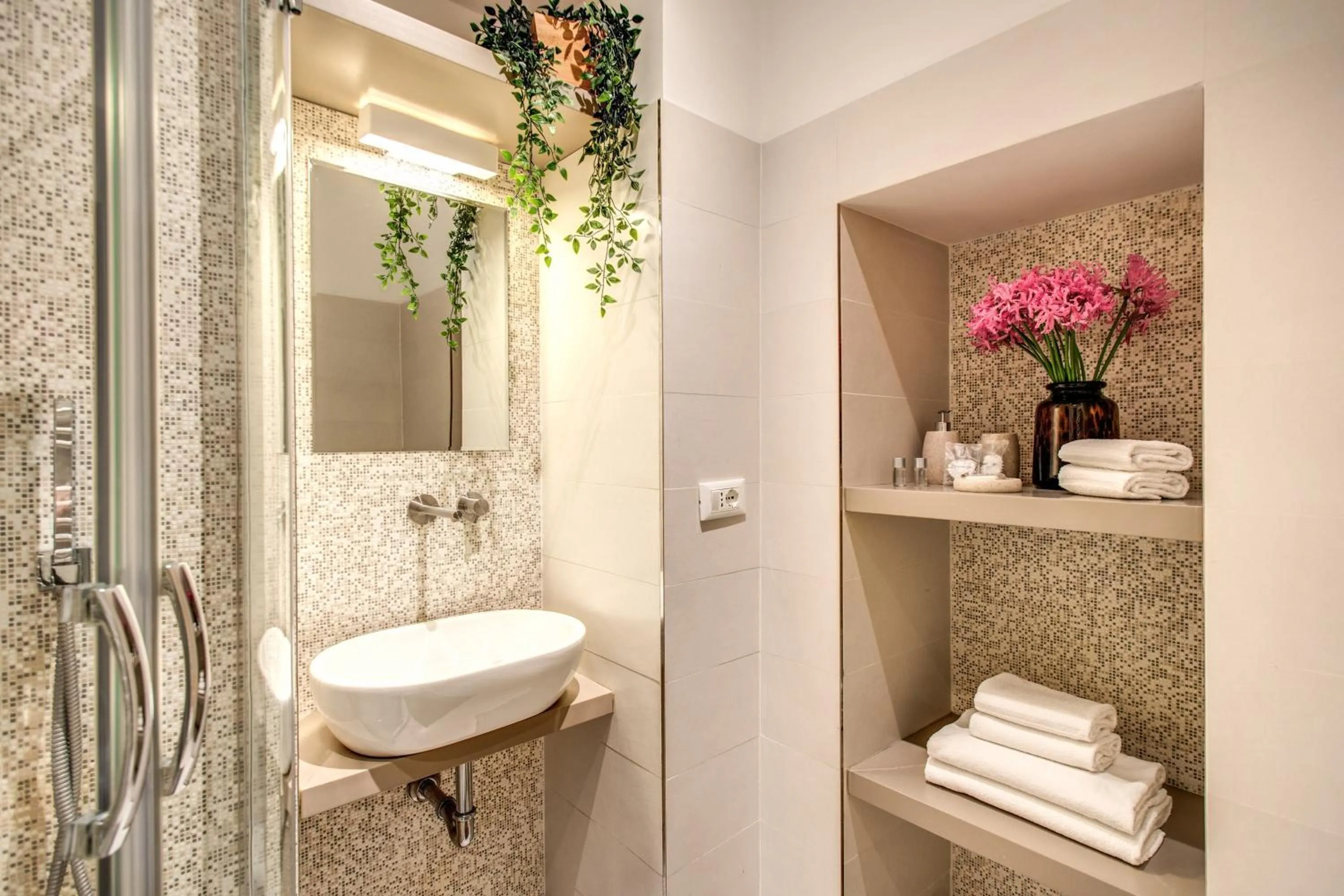 Bathroom in Orange Suites