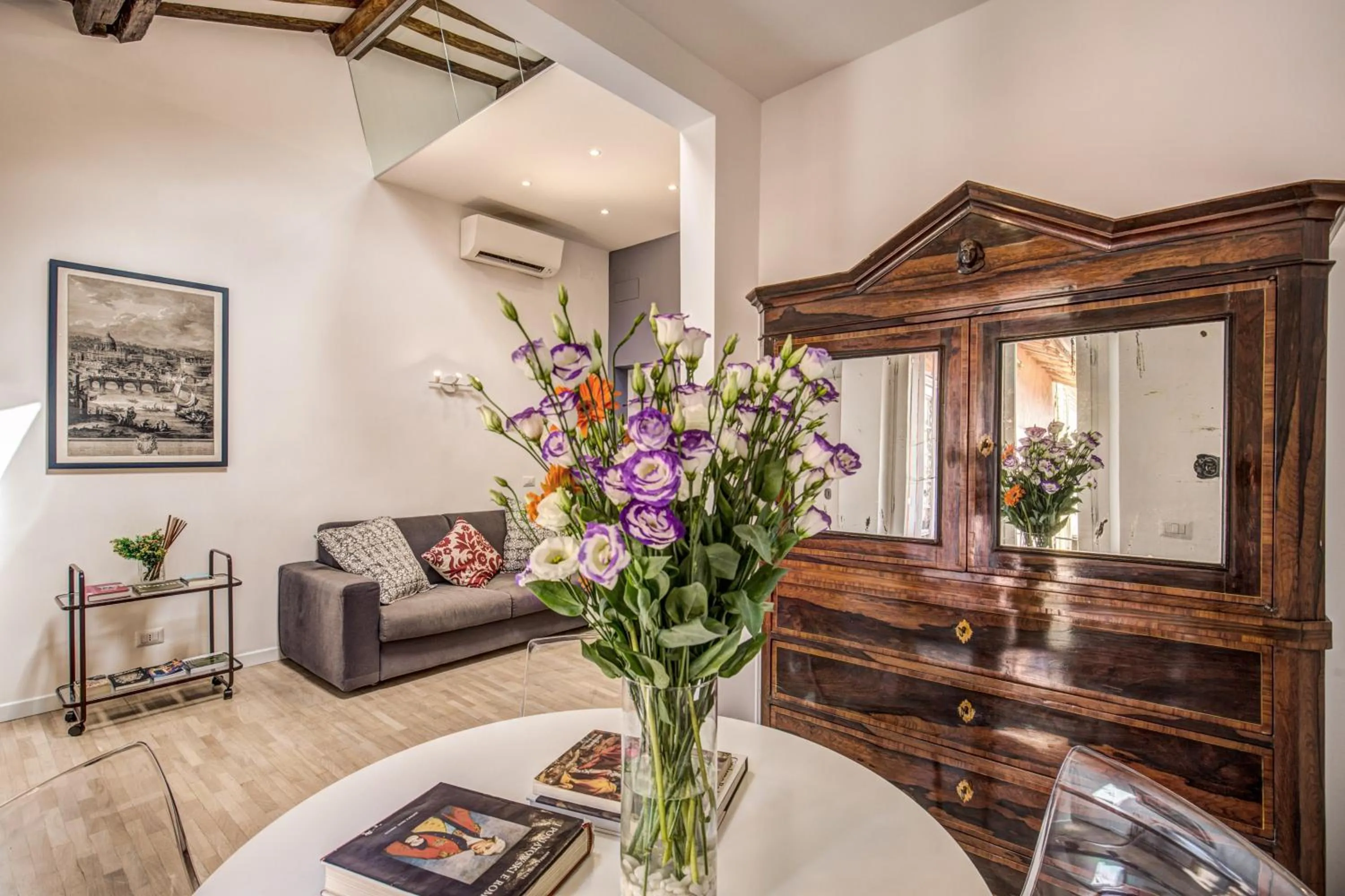 Living room in Orange Suites