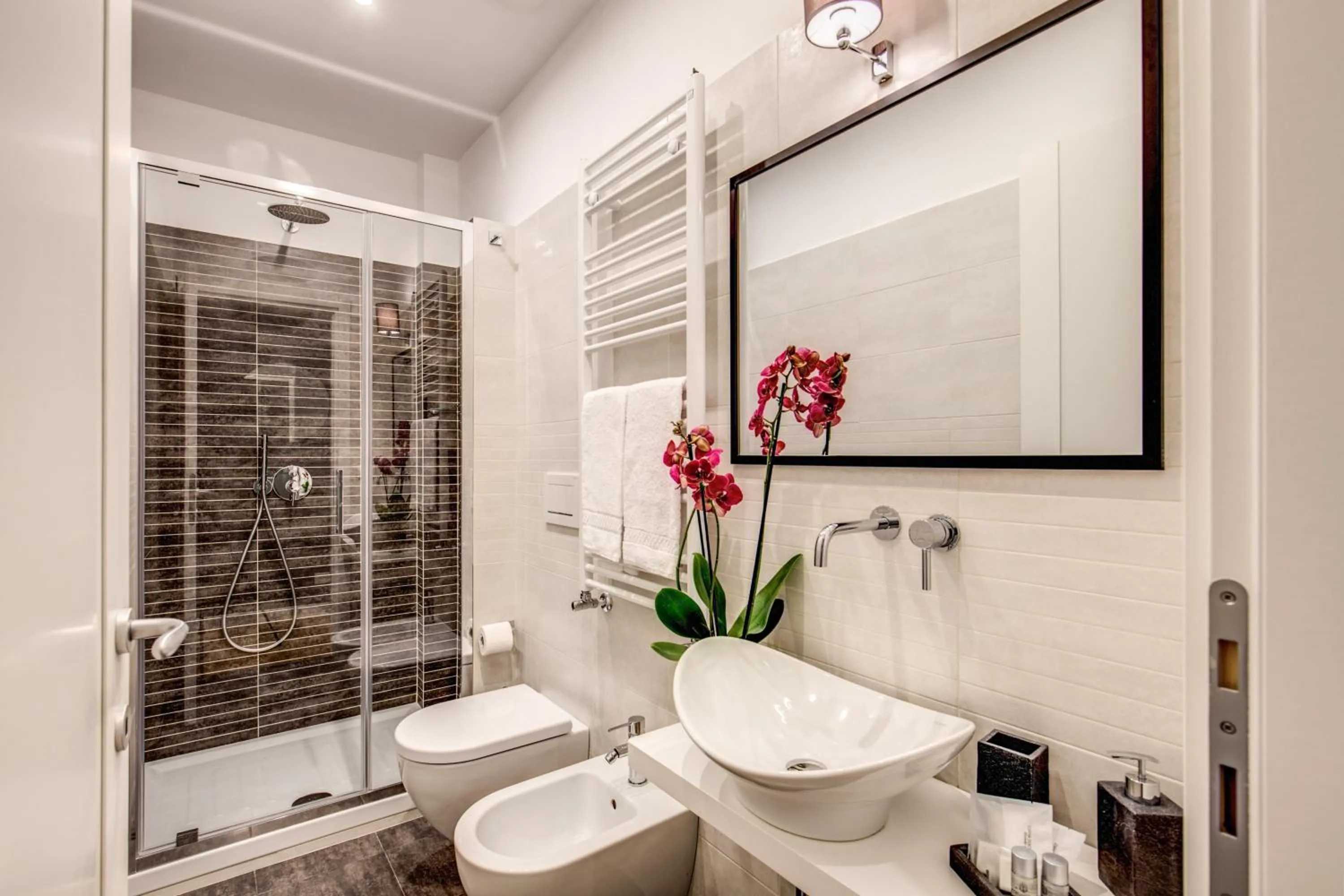 Shower in Orange Suites