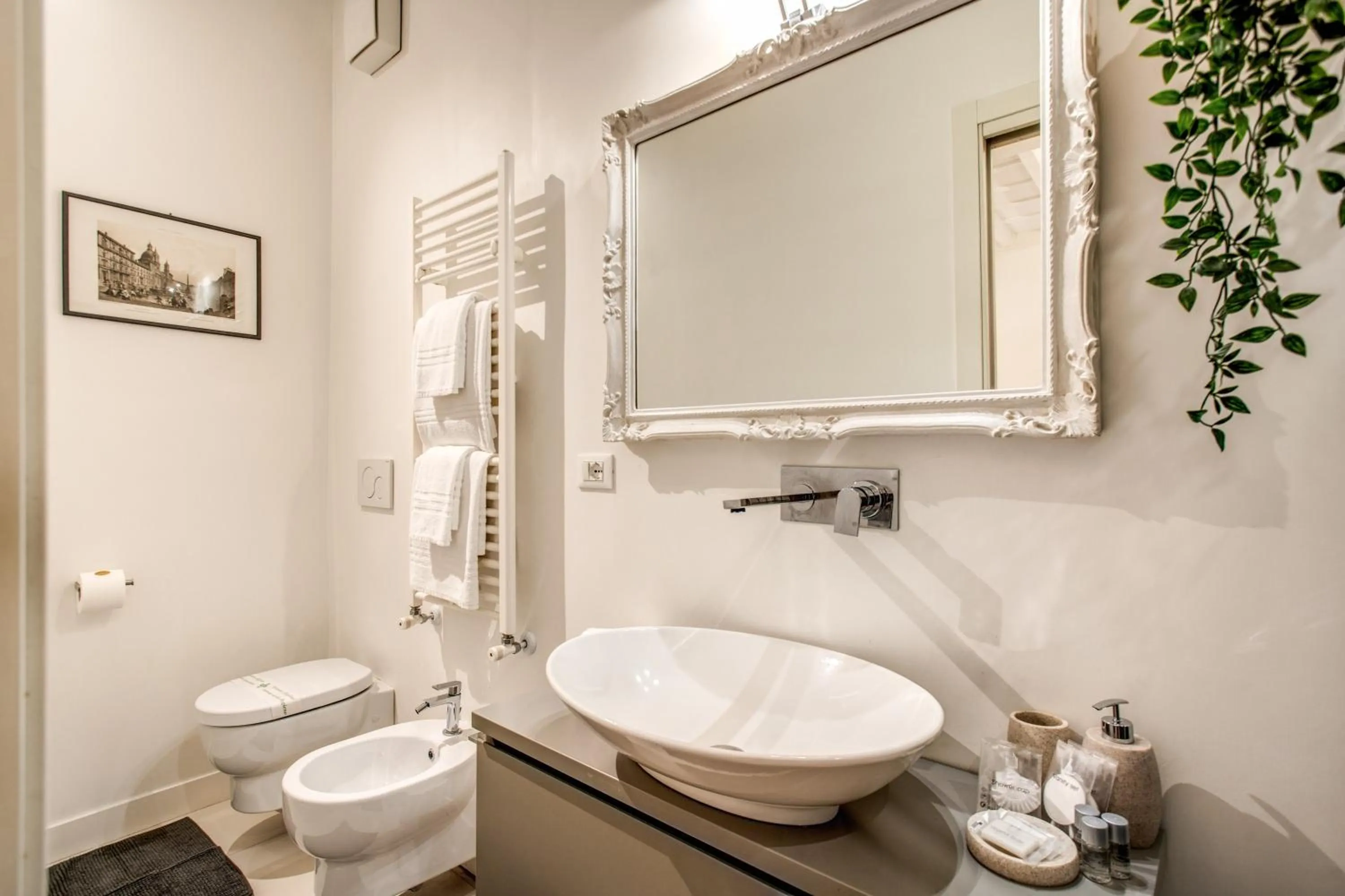 Bathroom in Orange Suites