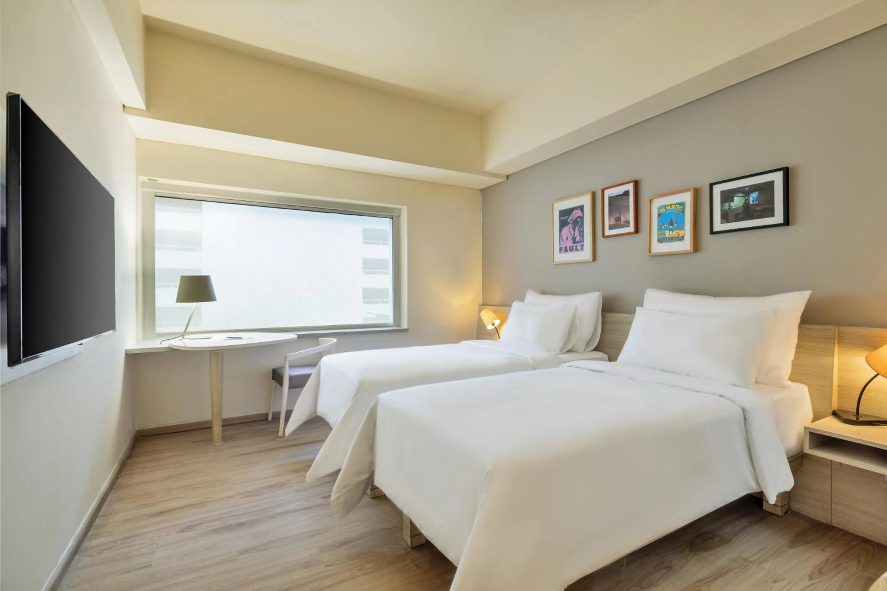 Bed in Artotel Harmoni Jakarta