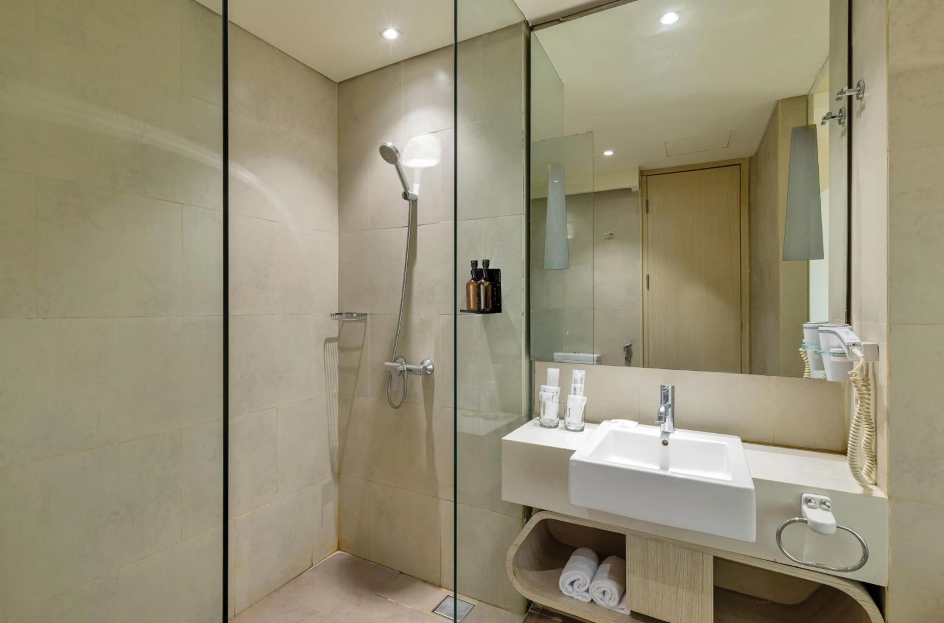 Bathroom in Artotel Harmoni Jakarta