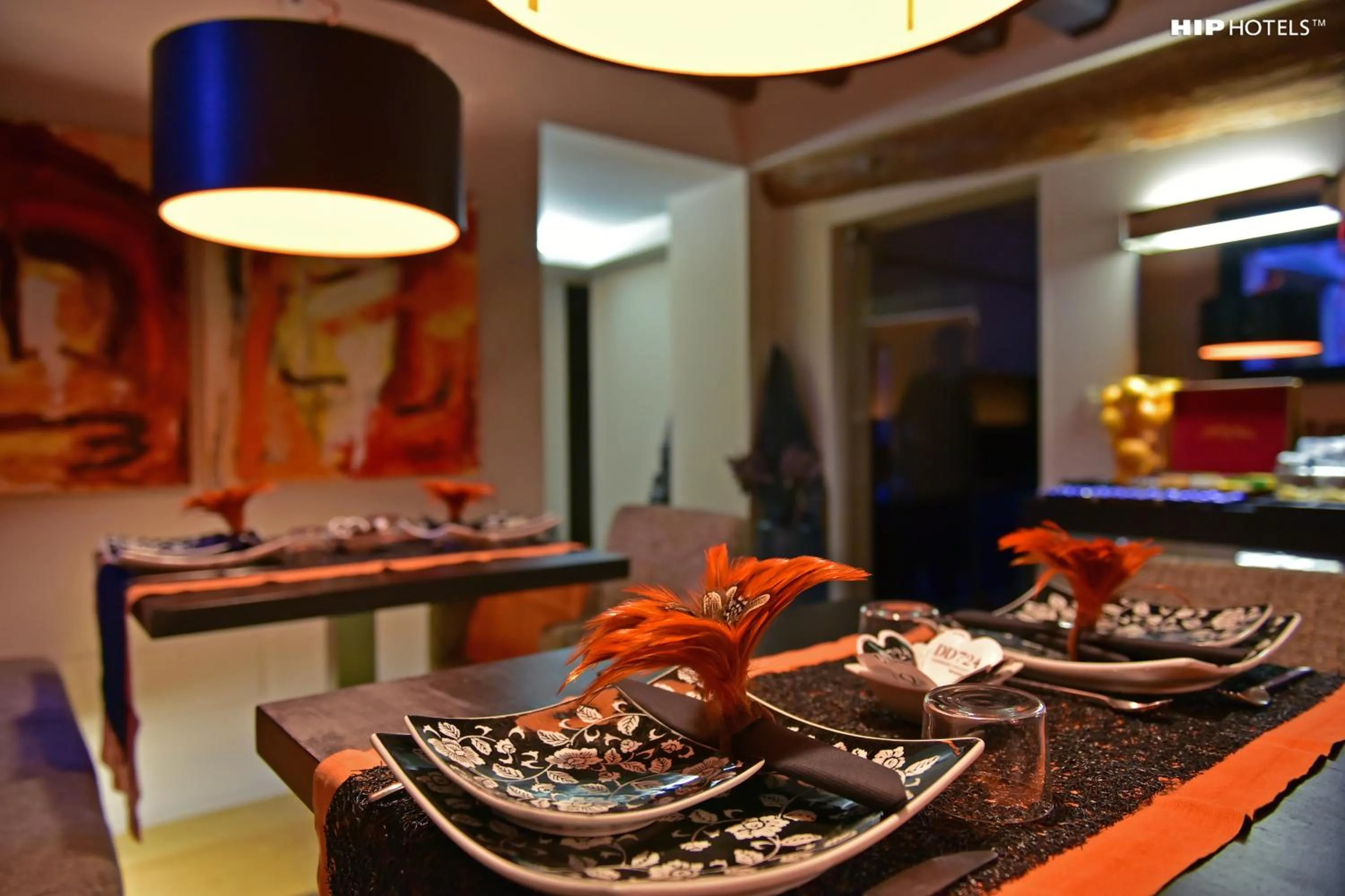 Library in Charming House DD724