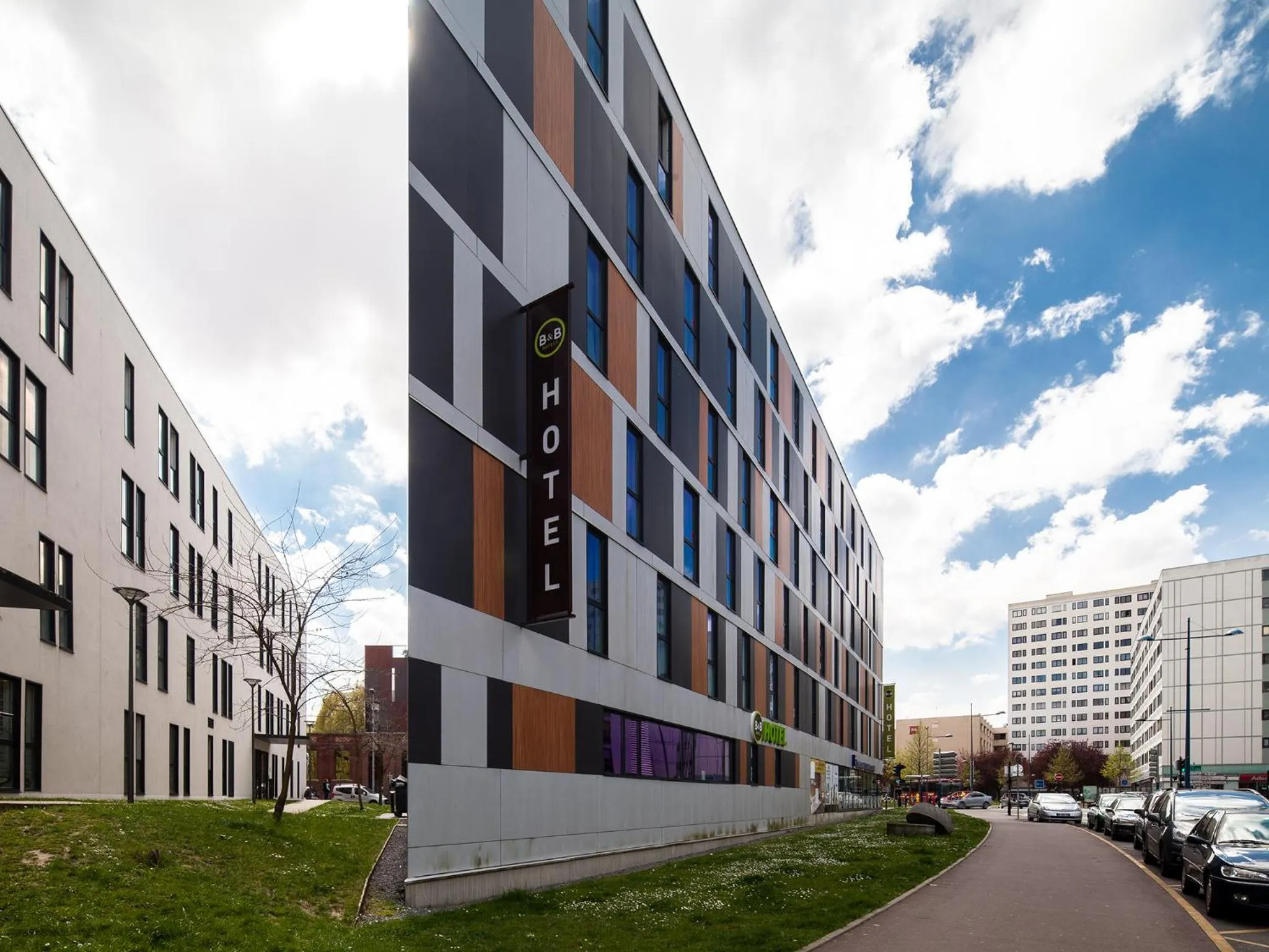 Property building in B&B HOTEL Lille Tourcoing Centre