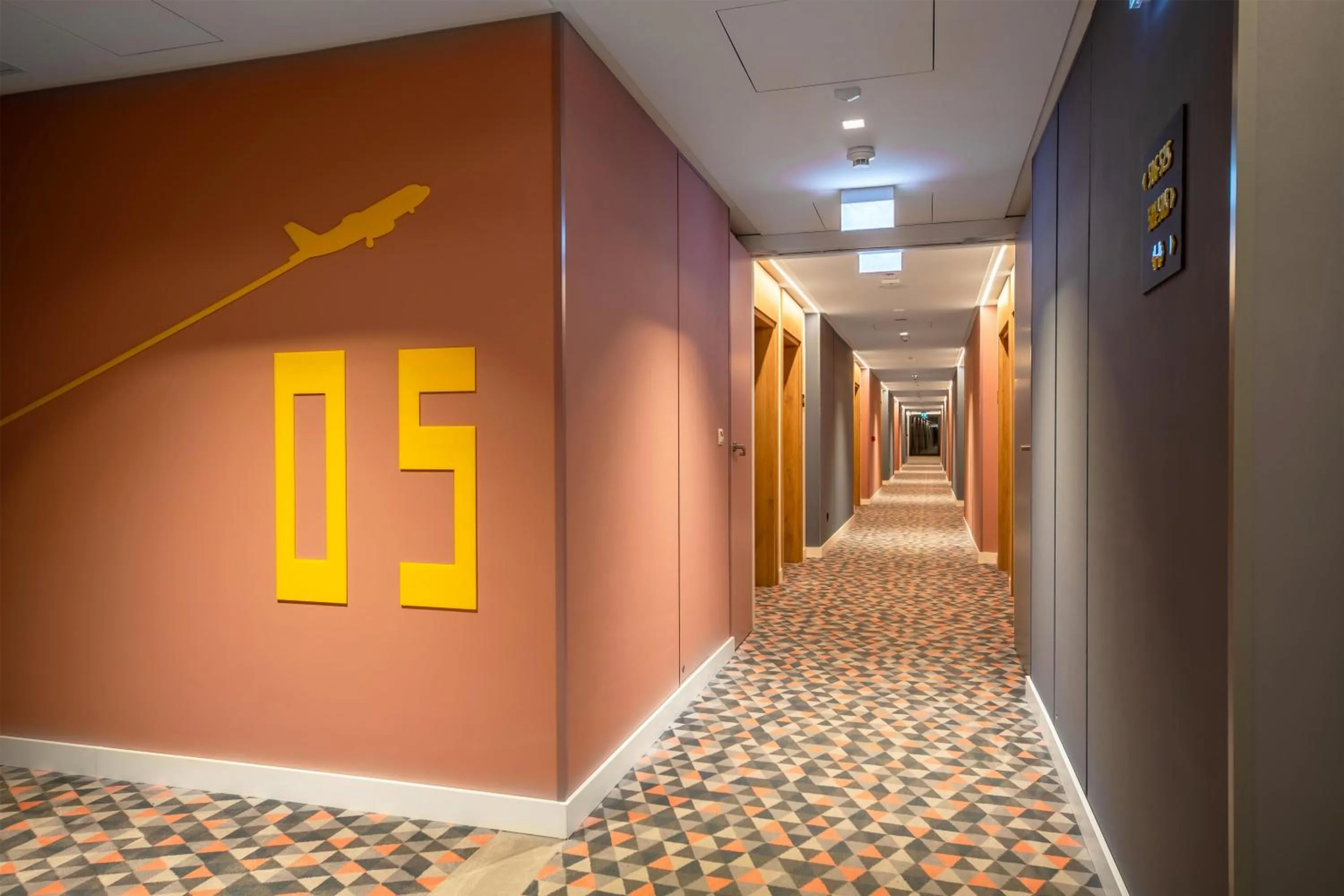 Lobby or reception in Hampton By Hilton Wroclaw Airport