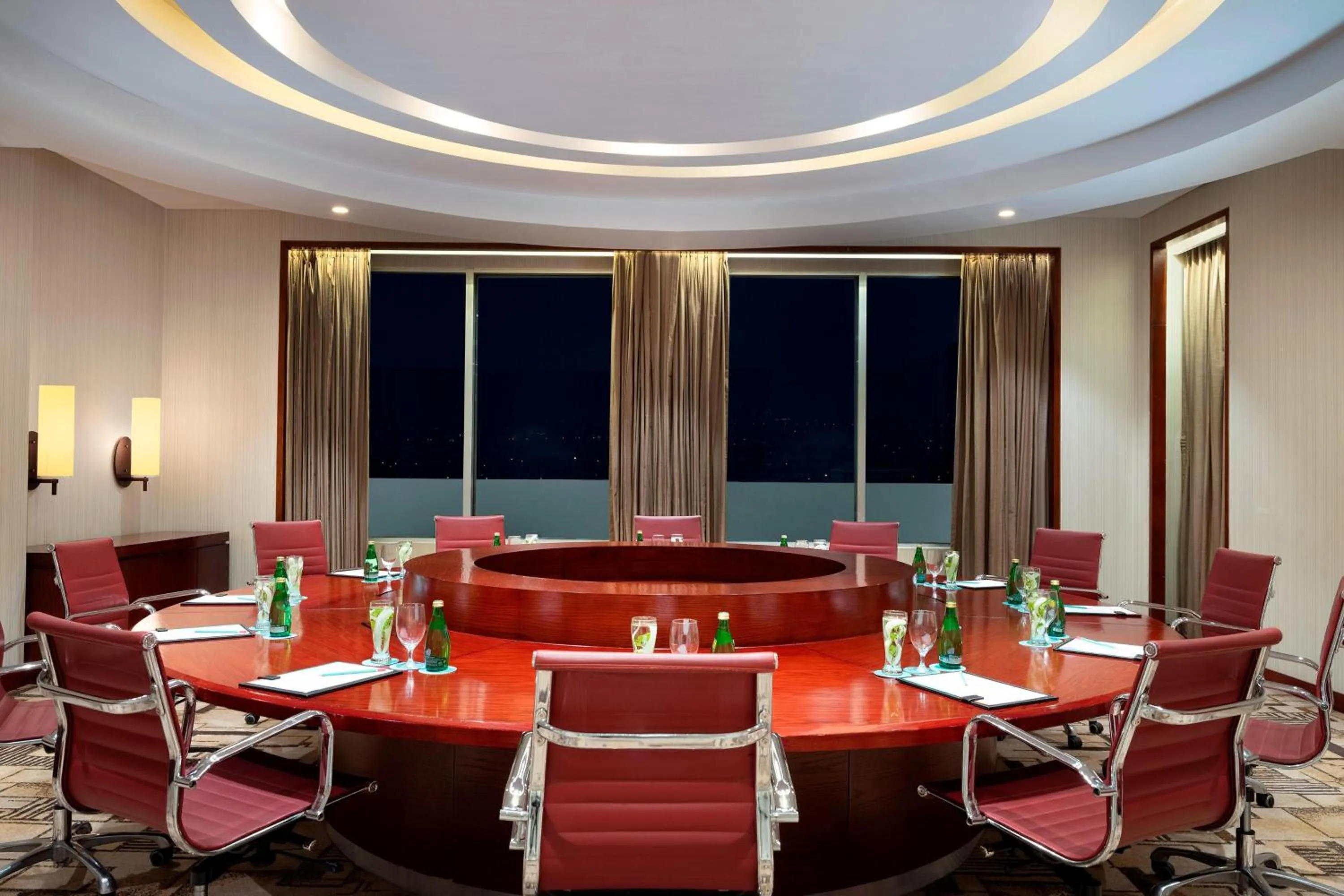 Meeting/conference room in Le Meridien Dhaka