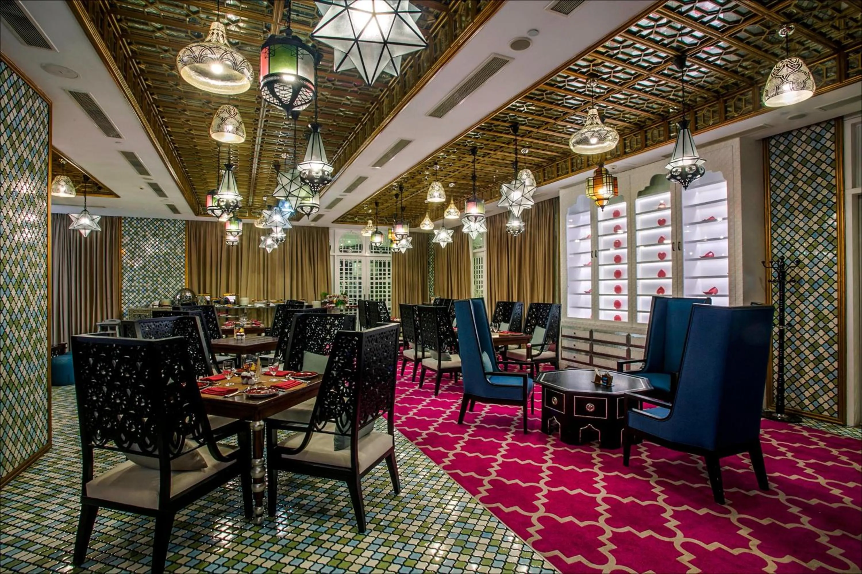 Restaurant/places to eat in Le Meridien Dhaka