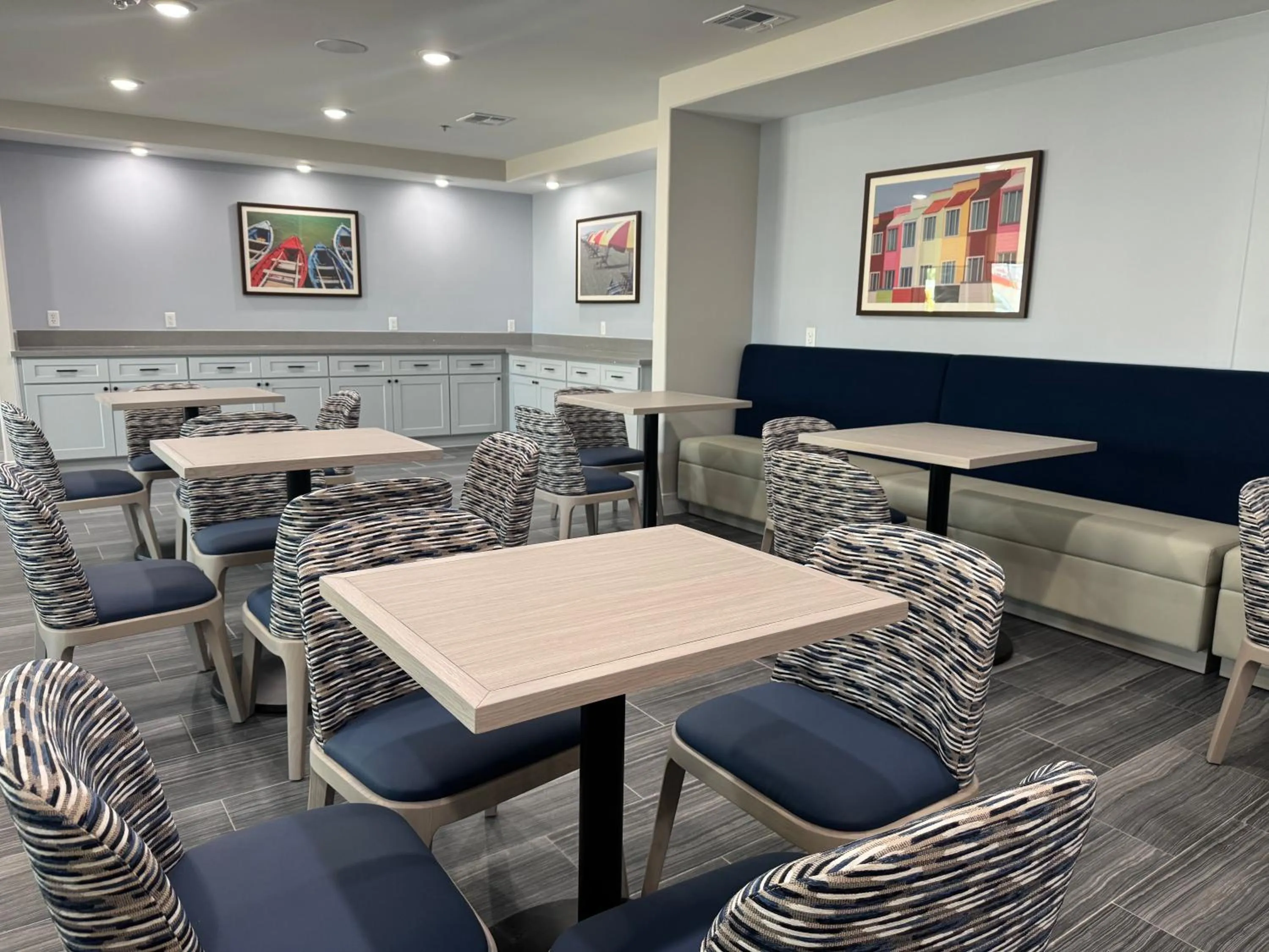 Breakfast in Seabreeze Hotel, an Ascend Collection Hotel