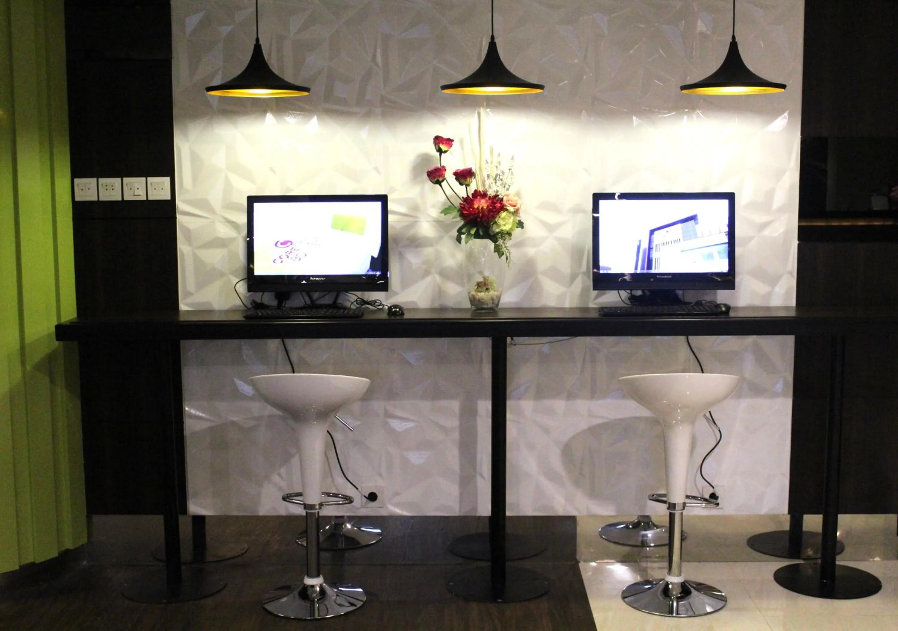 Lobby or reception in Bonnet Hotel Surabaya