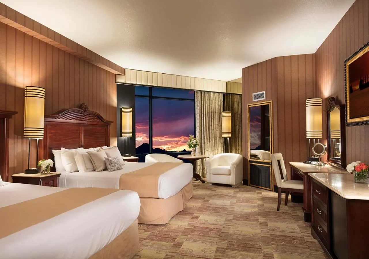 Bed in Montego Bay Resort Casino by Peppermill Resorts