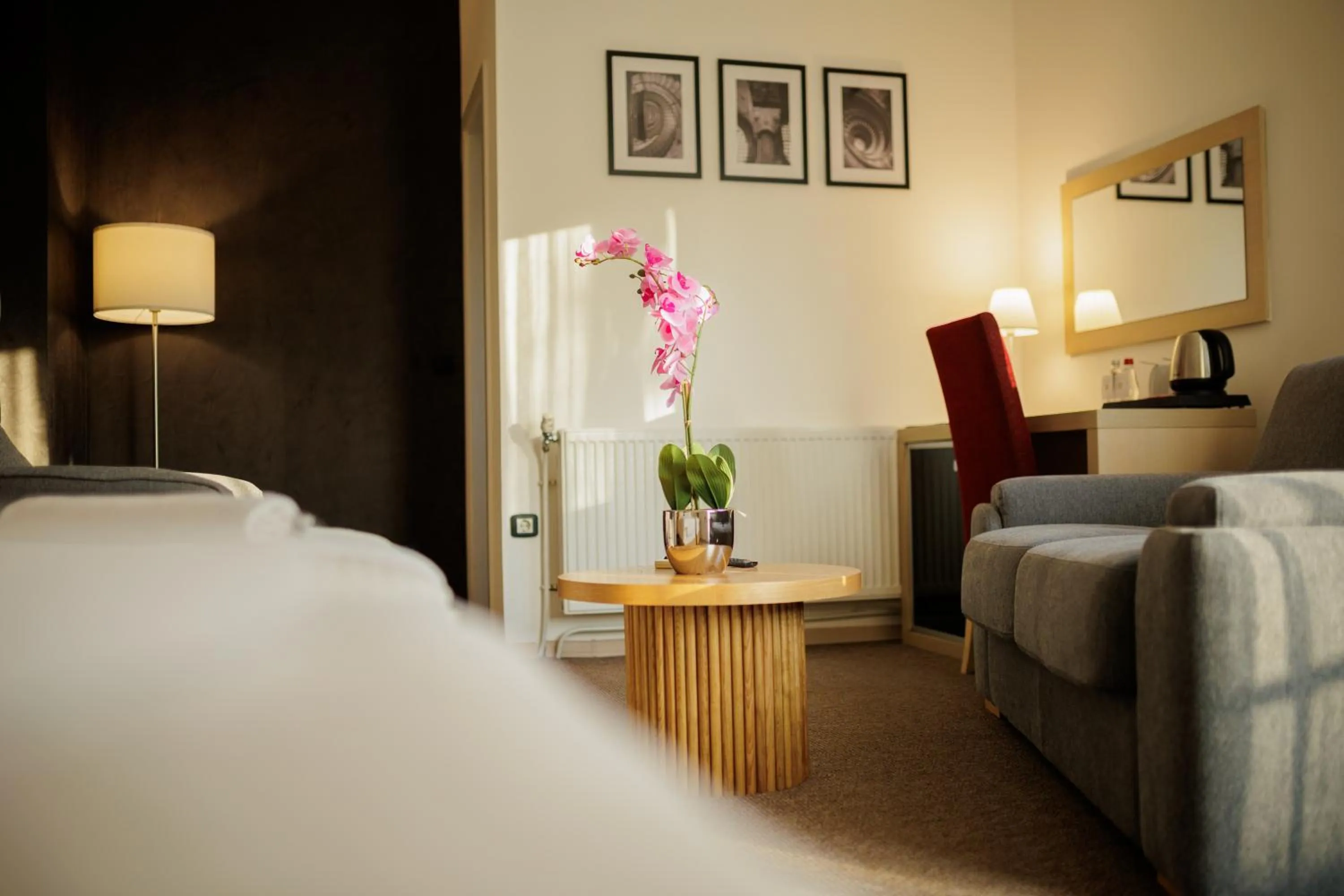 Bed in Garni Hotel Biser