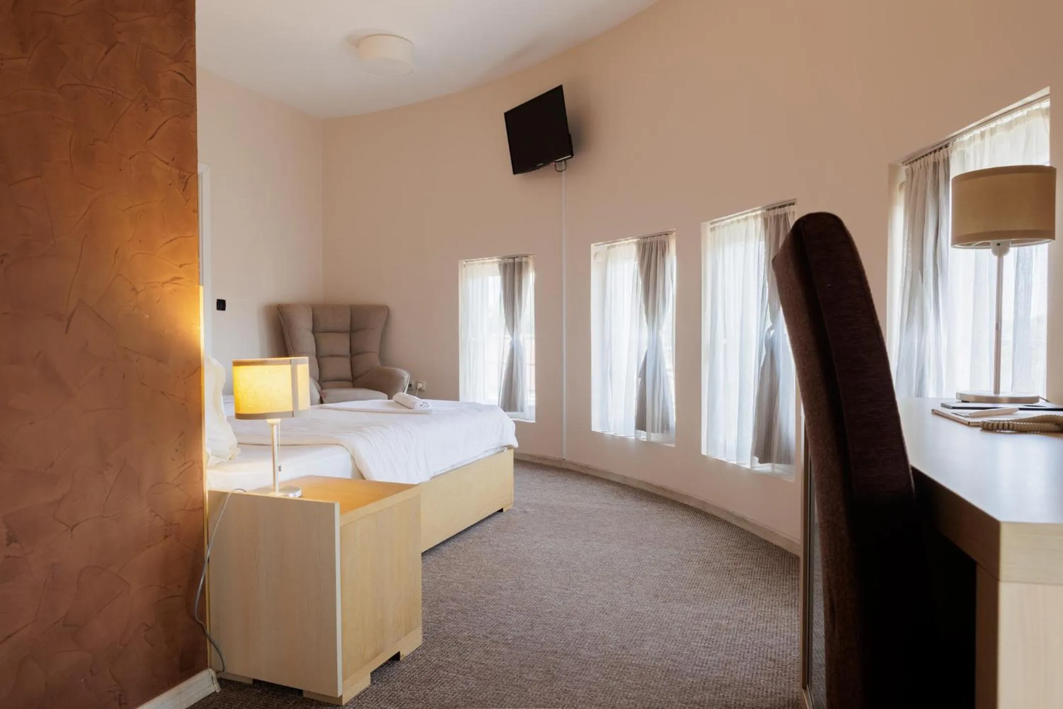 Photo of the whole room, Bed in Garni Hotel Biser