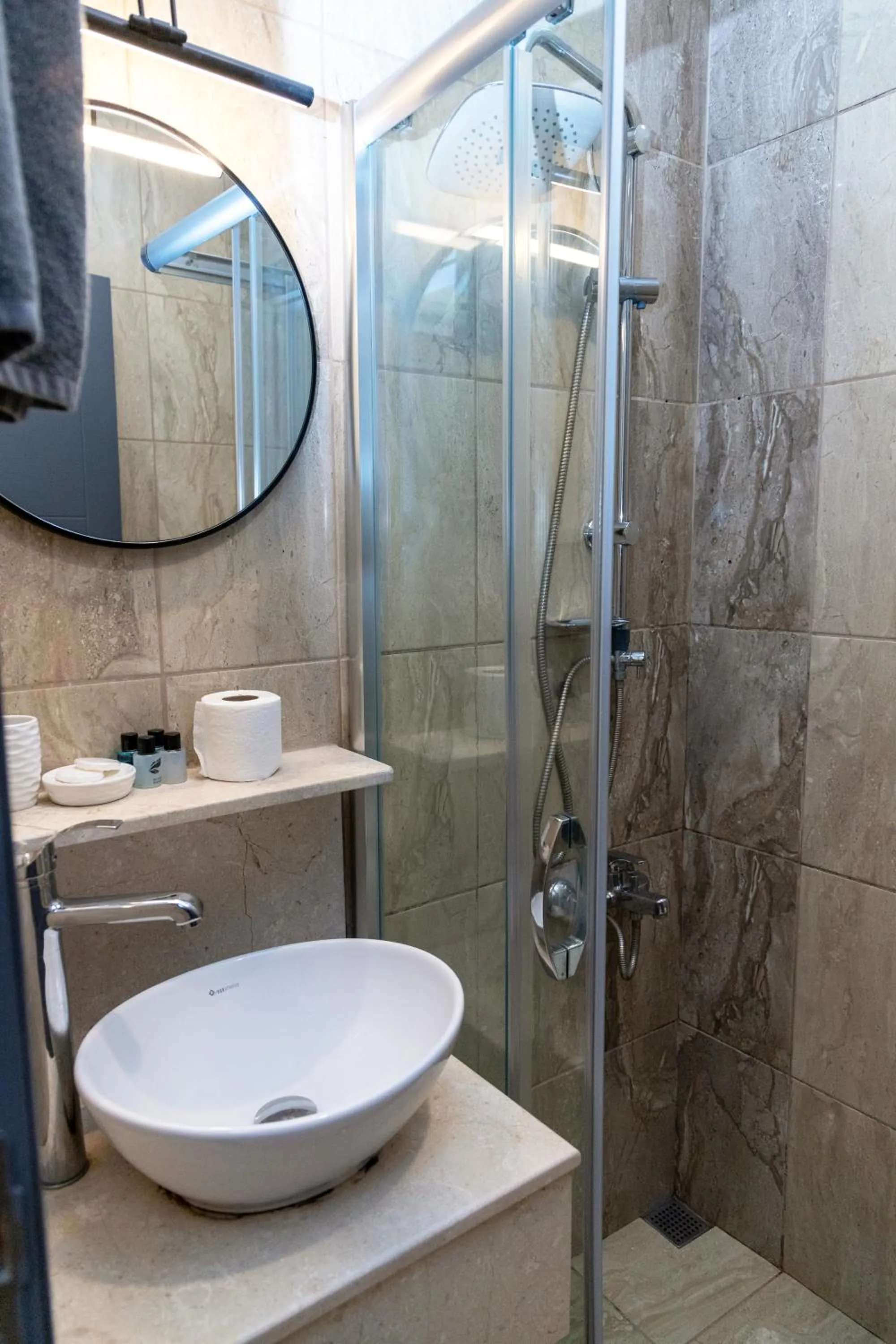 Bathroom in Galley Hotel