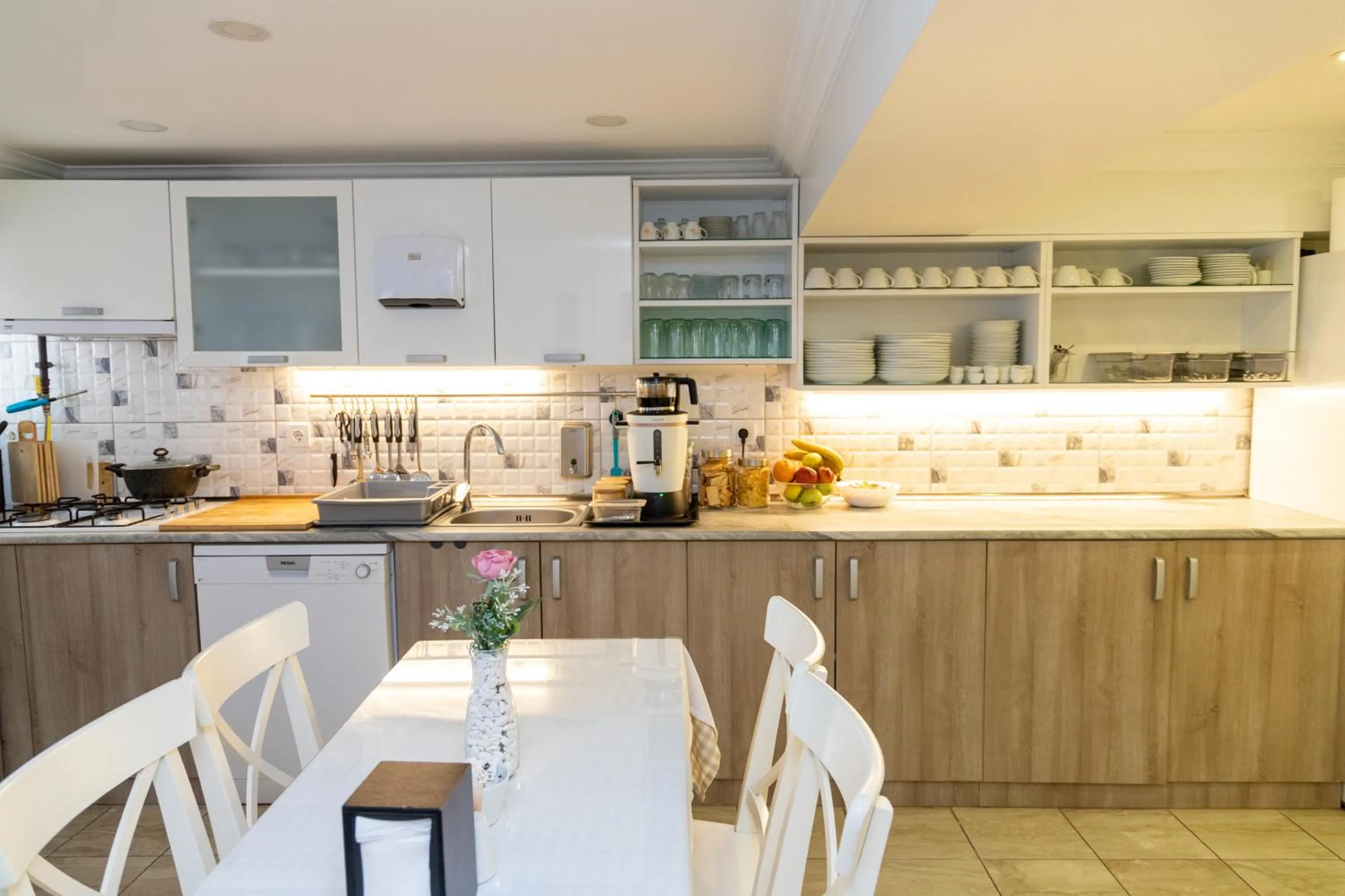 Kitchen or kitchenette in Galley Hotel