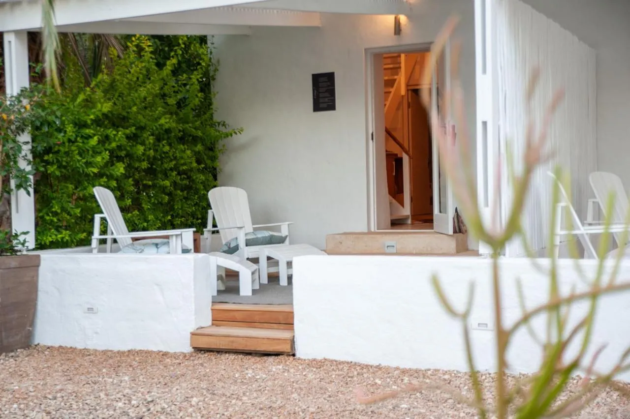 Patio in Mo & Rose's Nature Retreat