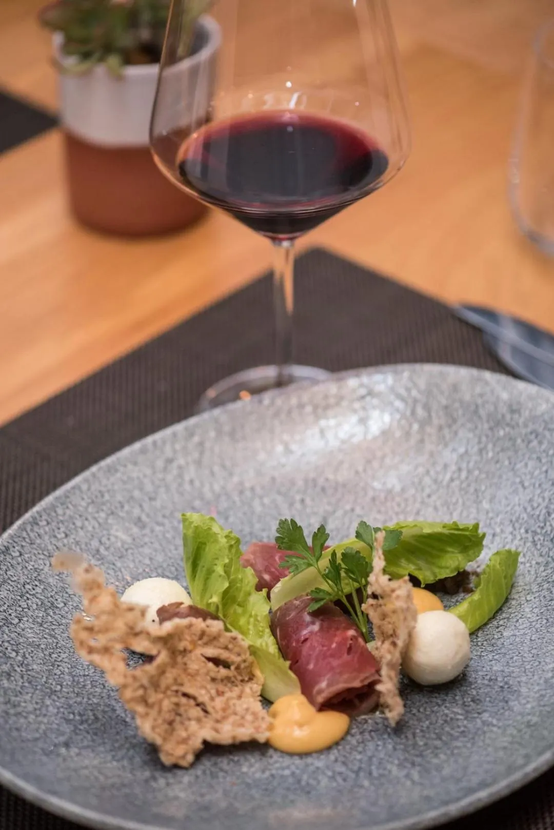 Restaurant/places to eat in Mo & Rose's Nature Retreat