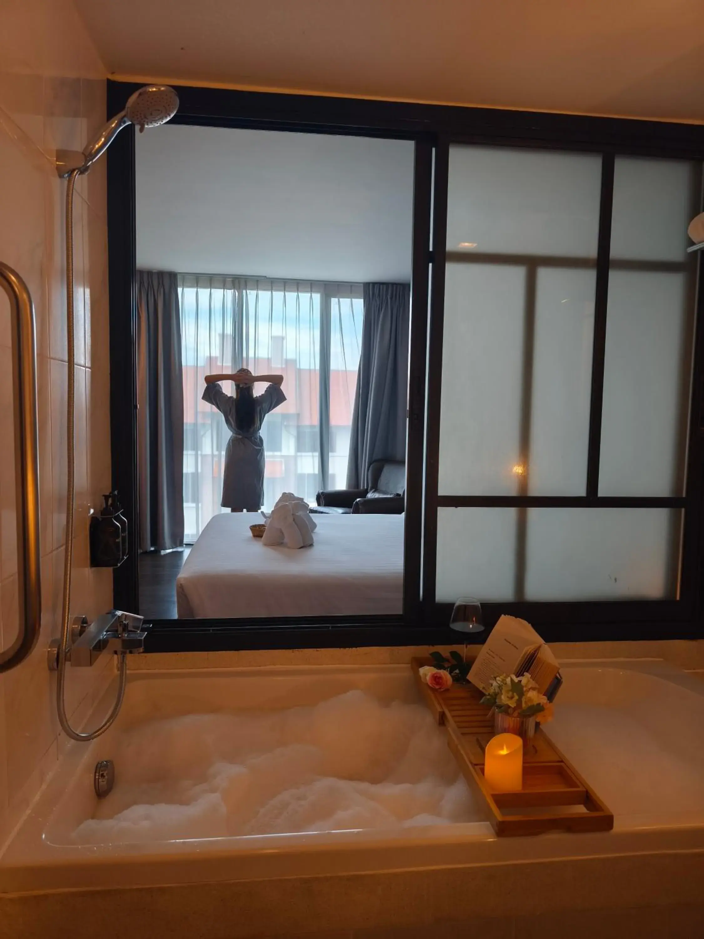 Impressionist Art Bath Lover in Art Mai Gallery Nimman Hotel Chiang Mai Impressionist Art Bath Lover in Art Mai Gallery Nimman Hotel Chiang Mai