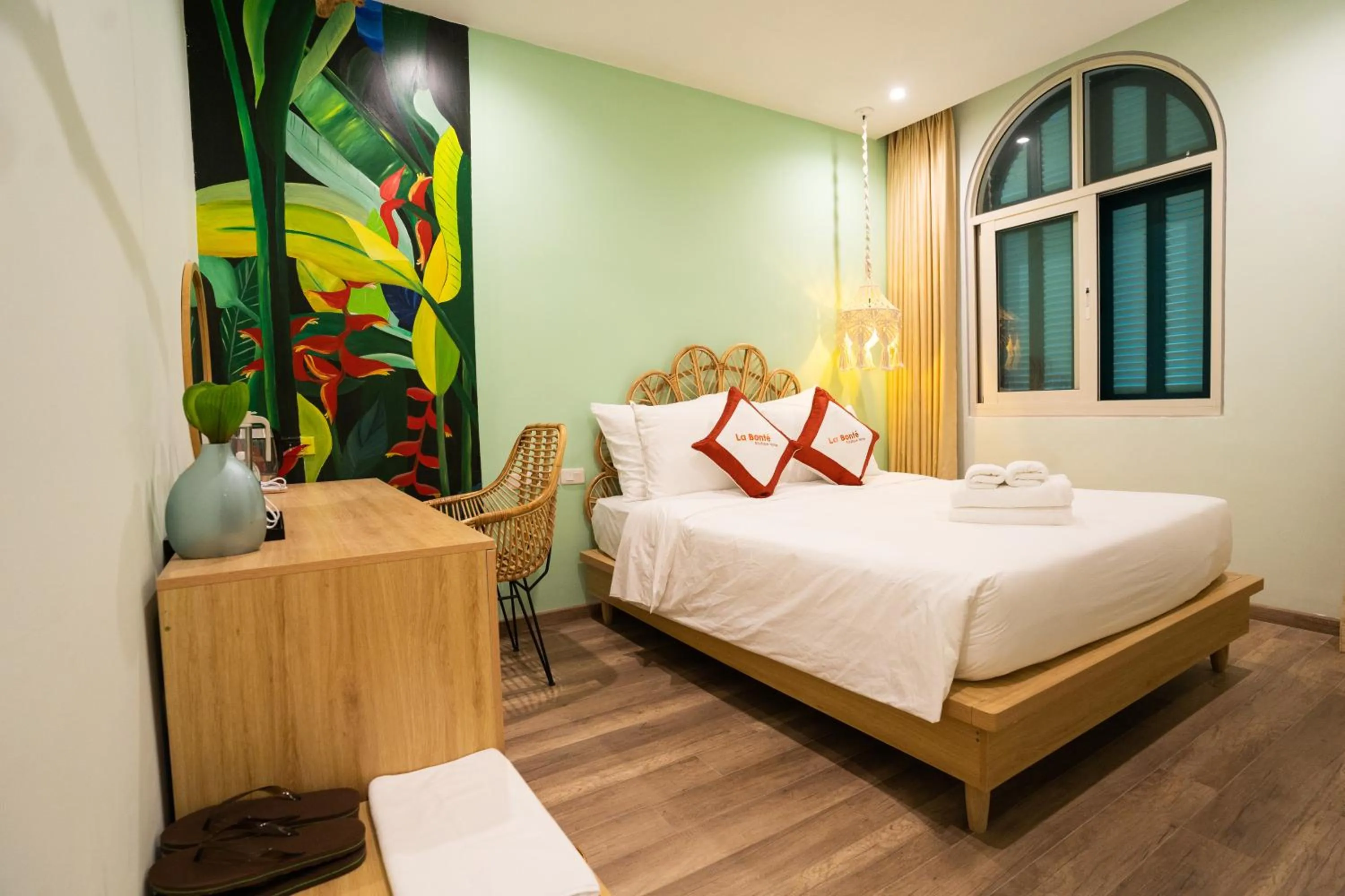 Bedroom, Bed in La Bonté Boutique Home Phu Quoc