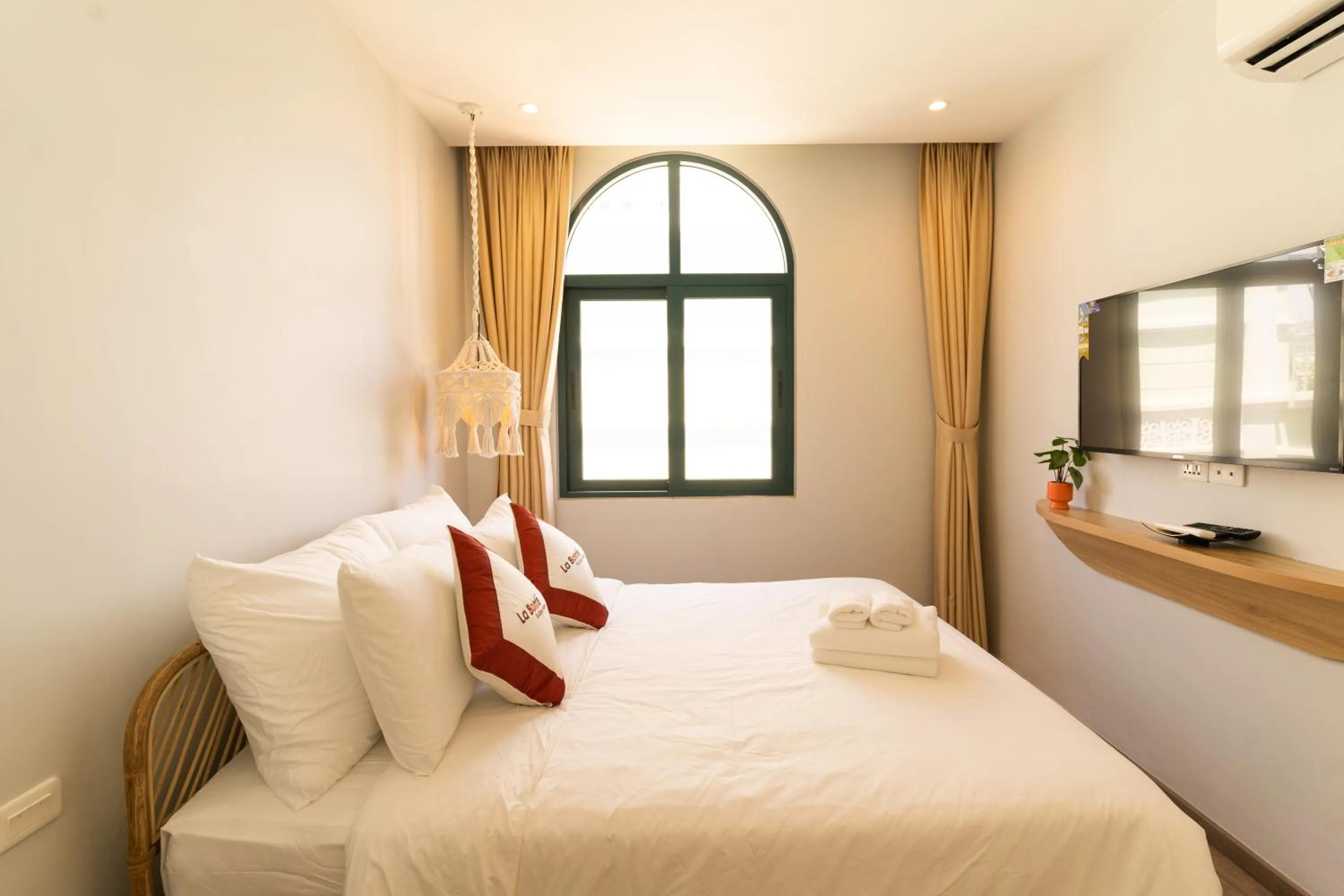 Photo of the whole room, Bed in La Bonté Boutique Home Phu Quoc