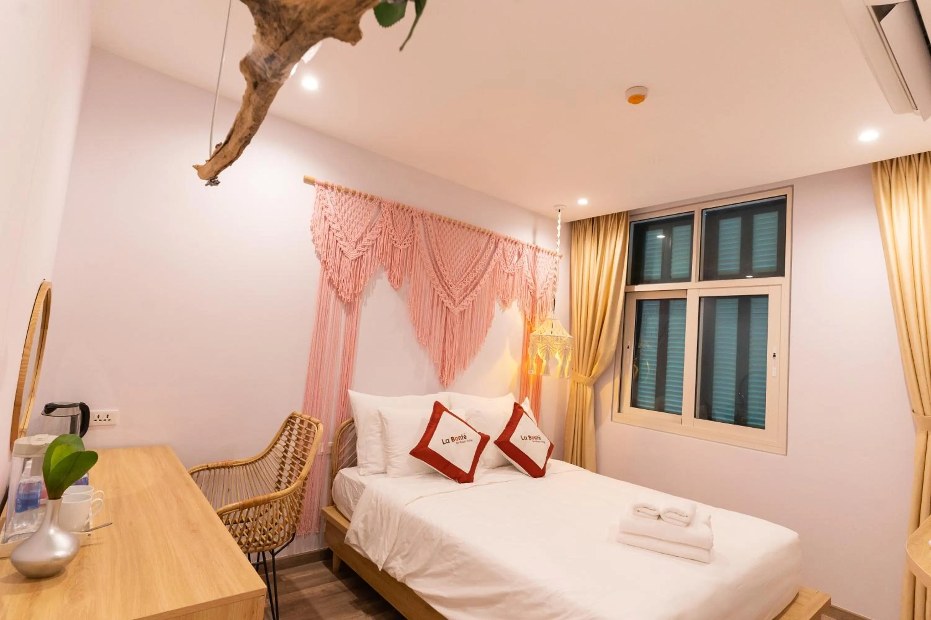 Bedroom, Bed in La Bonté Boutique Home Phu Quoc